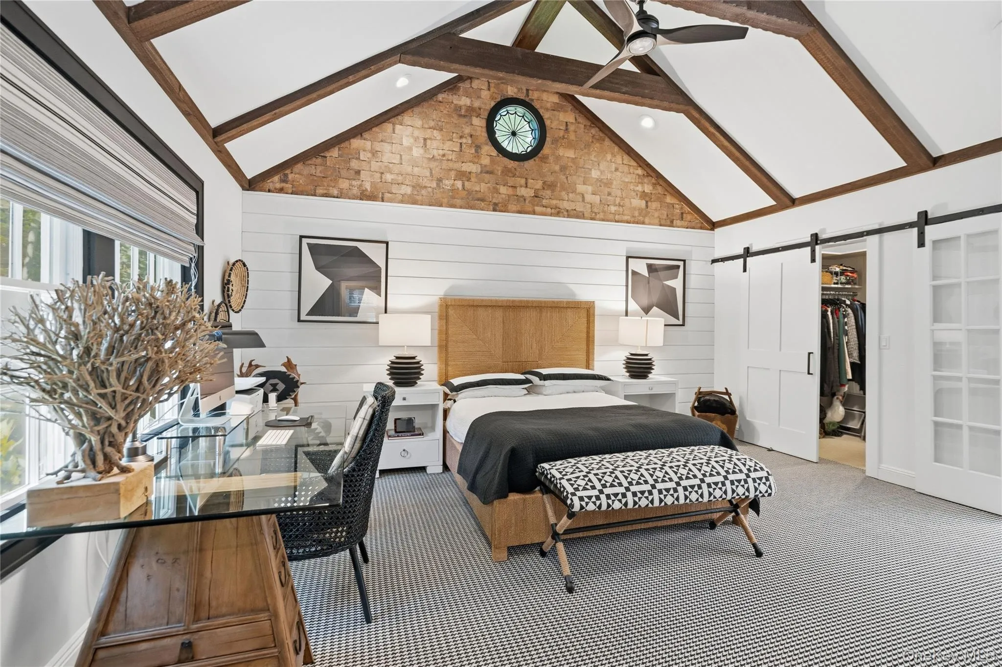 Captivating Primary bedroom with high vaulted ceilings and great closets Captivating Primary bedroom with high vaulted ceilings and great closets