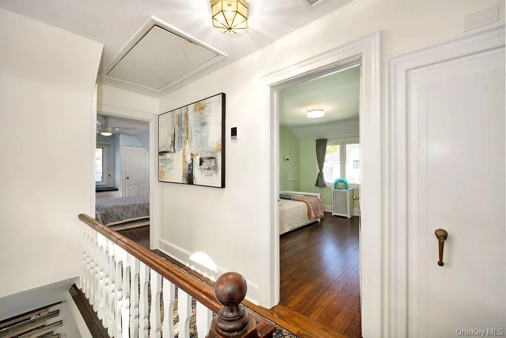 4 Glenwolde Park, Greenburgh, NY, 3 Bedrooms Bedrooms, 8 Rooms Rooms,2 BathroomsBathrooms,Residential Lease,For Rent,Glenwolde,0,1009030 4 Glenwolde Park, Greenburgh, NY, 3 Bedrooms Bedrooms, 8 Rooms Rooms,2 BathroomsBathrooms,Residential Lease,For Rent,Glenwolde,0,1009030