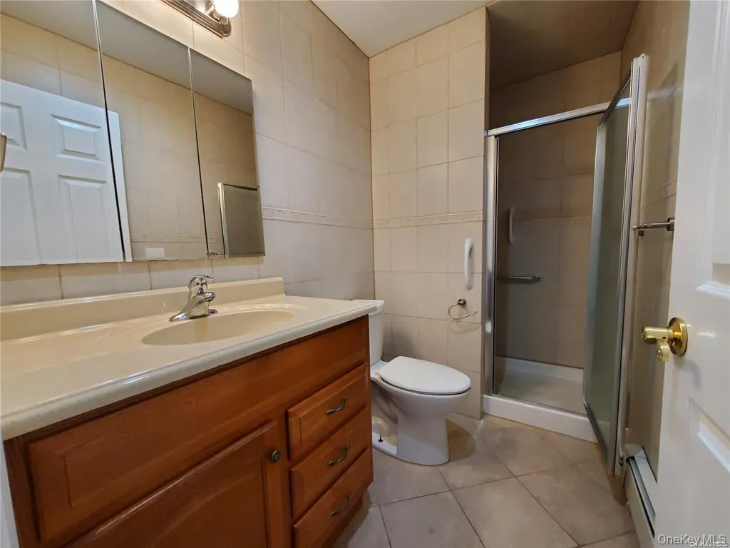 123 Maple Avenue, Brookhaven, NY, 1 Bedroom Bedrooms, 3 Rooms Rooms,1 BathroomBathrooms,Residential Lease,For Rent,Maple,0,1009034 123 Maple Avenue, Brookhaven, NY, 1 Bedroom Bedrooms, 3 Rooms Rooms,1 BathroomBathrooms,Residential Lease,For Rent,Maple,0,1009034