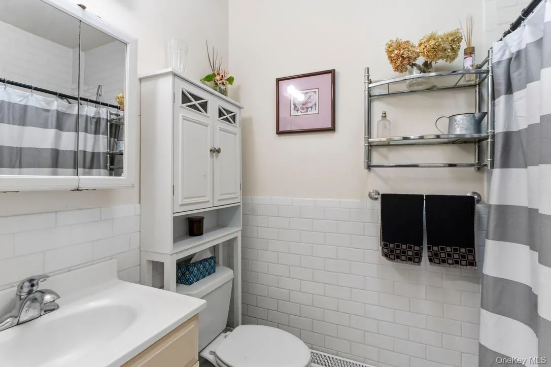 3589 Wyanet Street, Hempstead, NY, 4 Bedrooms Bedrooms, 12 Rooms Rooms,2 BathroomsBathrooms,Residential,For Rent,Wyanet,0,1009036 3589 Wyanet Street, Hempstead, NY, 4 Bedrooms Bedrooms, 12 Rooms Rooms,2 BathroomsBathrooms,Residential,For Rent,Wyanet,0,1009036