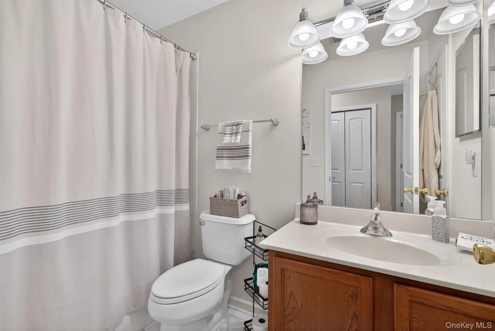 Second floor full bath with tub Second floor full bath with tub