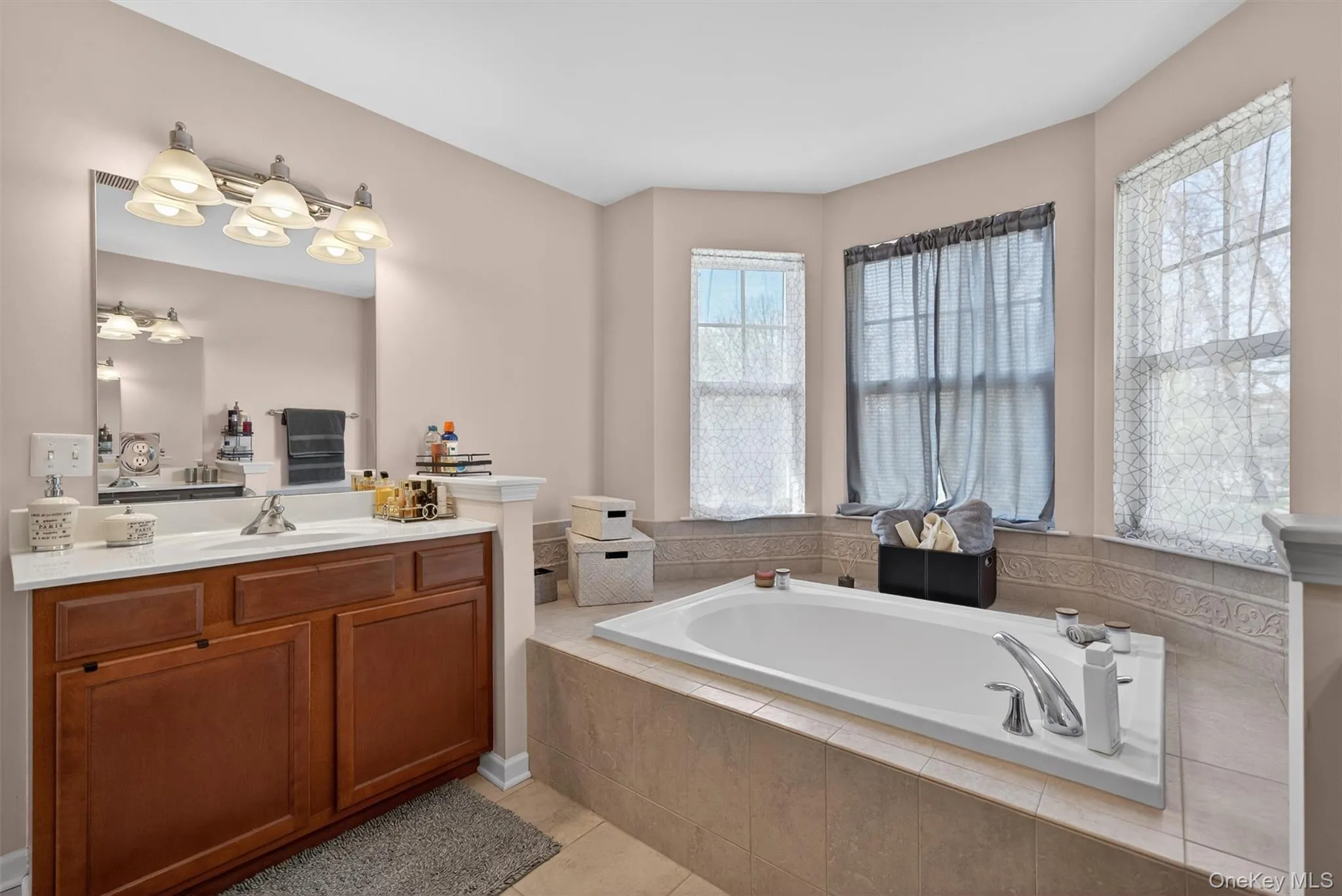 Primary bath with soaking tub Primary bath with soaking tub