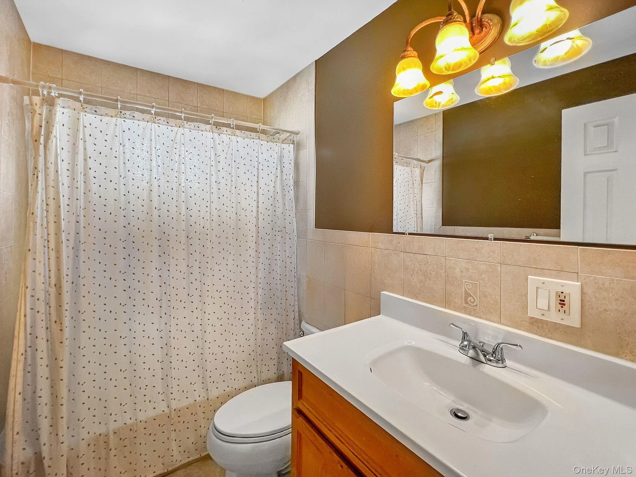 1st floor bathroom 1st floor bathroom