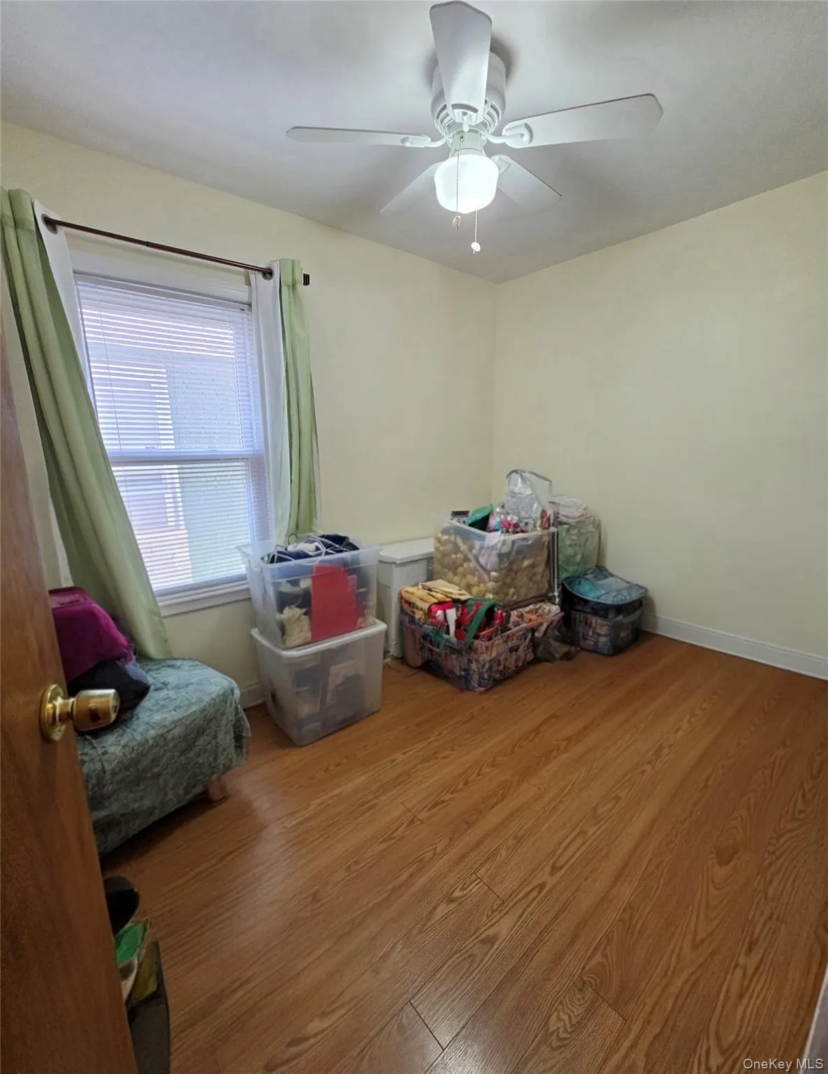84-11 Sutter Avenue, New York, NY, 3 Bedrooms Bedrooms, 10 Rooms Rooms,1 BathroomBathrooms,Residential,For Rent,Sutter,0,1009052 84-11 Sutter Avenue, New York, NY, 3 Bedrooms Bedrooms, 10 Rooms Rooms,1 BathroomBathrooms,Residential,For Rent,Sutter,0,1009052