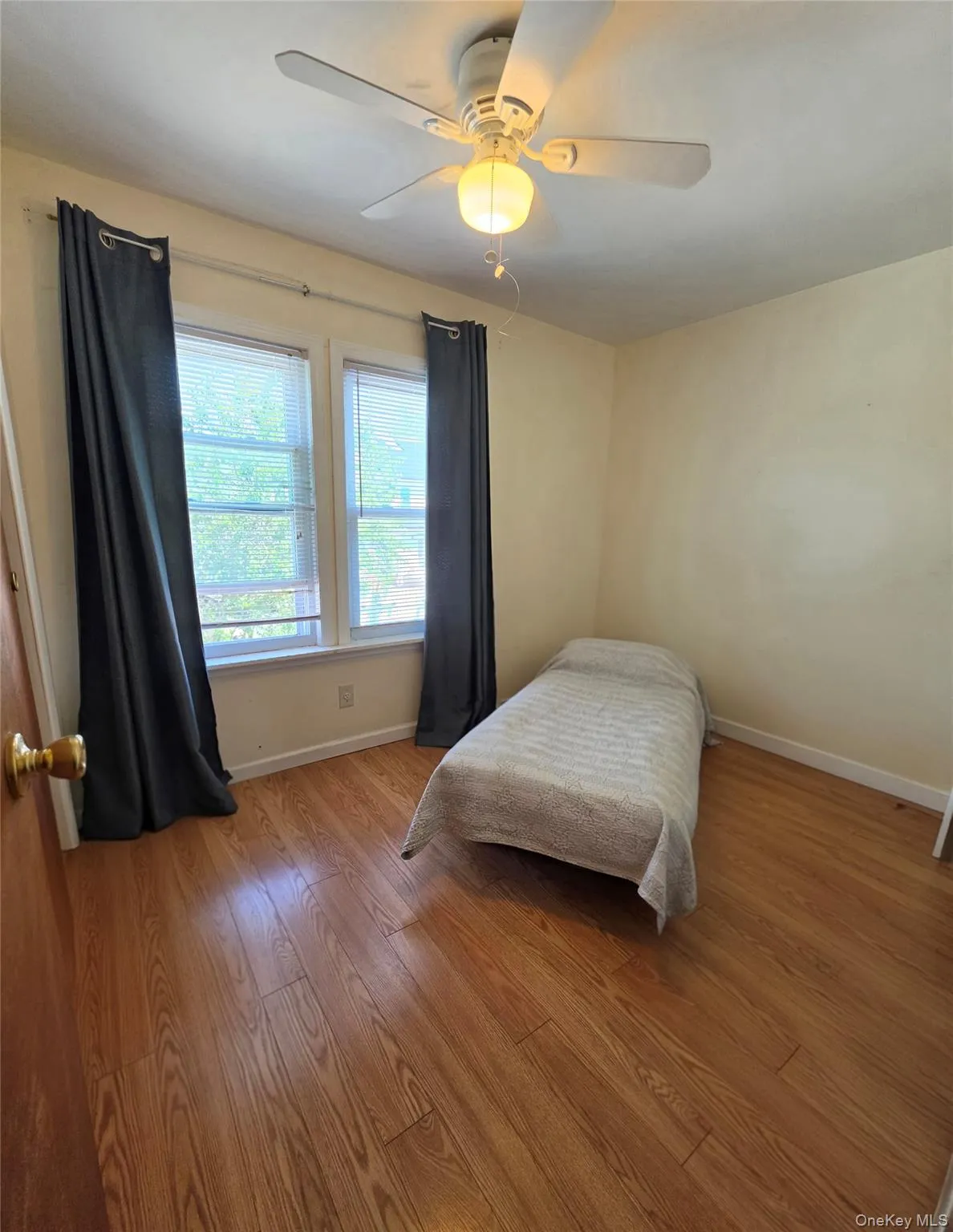 84-11 Sutter Avenue, New York, NY, 3 Bedrooms Bedrooms, 10 Rooms Rooms,1 BathroomBathrooms,Residential,For Rent,Sutter,0,1009052 84-11 Sutter Avenue, New York, NY, 3 Bedrooms Bedrooms, 10 Rooms Rooms,1 BathroomBathrooms,Residential,For Rent,Sutter,0,1009052