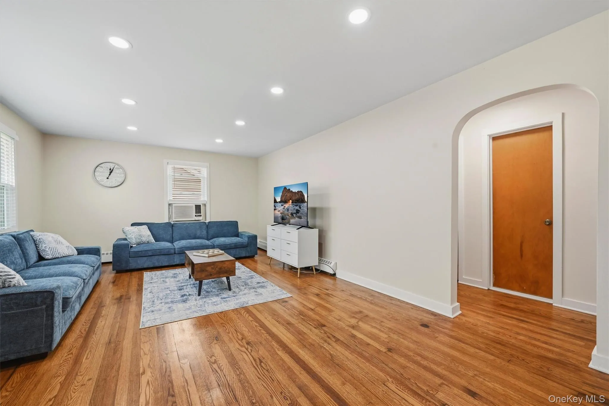 21 Hillside Avenue, Fallsburg, NY, 2 Bedrooms Bedrooms, 4 Rooms Rooms,1 BathroomBathrooms,Residential,For Rent,Hillside,0,1009057 21 Hillside Avenue, Fallsburg, NY, 2 Bedrooms Bedrooms, 4 Rooms Rooms,1 BathroomBathrooms,Residential,For Rent,Hillside,0,1009057