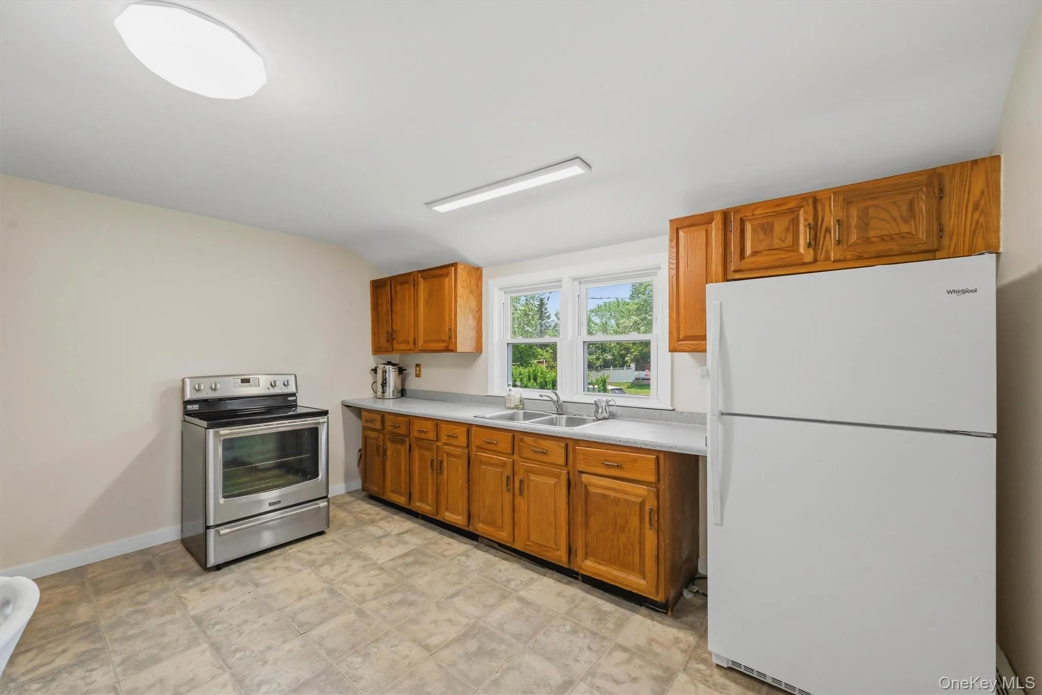 21 Hillside Avenue, Fallsburg, NY, 2 Bedrooms Bedrooms, 4 Rooms Rooms,1 BathroomBathrooms,Residential,For Rent,Hillside,0,1009057 21 Hillside Avenue, Fallsburg, NY, 2 Bedrooms Bedrooms, 4 Rooms Rooms,1 BathroomBathrooms,Residential,For Rent,Hillside,0,1009057