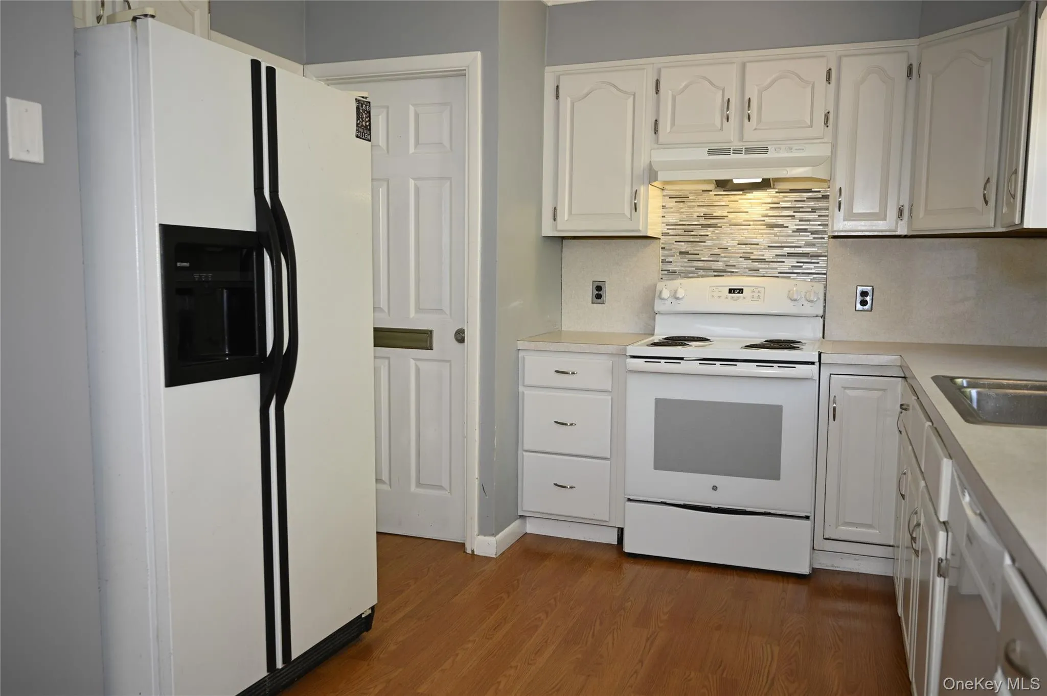 16 Greenridge Court, Kent, NY, 3 Bedrooms Bedrooms, 7 Rooms Rooms,2 BathroomsBathrooms,Residential,For Rent,Greenridge,0,1009059 16 Greenridge Court, Kent, NY, 3 Bedrooms Bedrooms, 7 Rooms Rooms,2 BathroomsBathrooms,Residential,For Rent,Greenridge,0,1009059