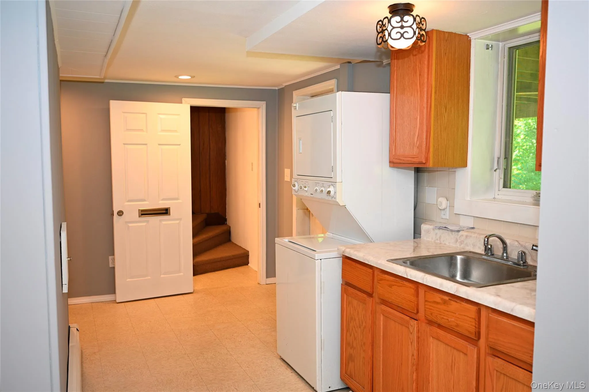 16 Greenridge Court, Kent, NY, 3 Bedrooms Bedrooms, 7 Rooms Rooms,2 BathroomsBathrooms,Residential,For Rent,Greenridge,0,1009059 16 Greenridge Court, Kent, NY, 3 Bedrooms Bedrooms, 7 Rooms Rooms,2 BathroomsBathrooms,Residential,For Rent,Greenridge,0,1009059