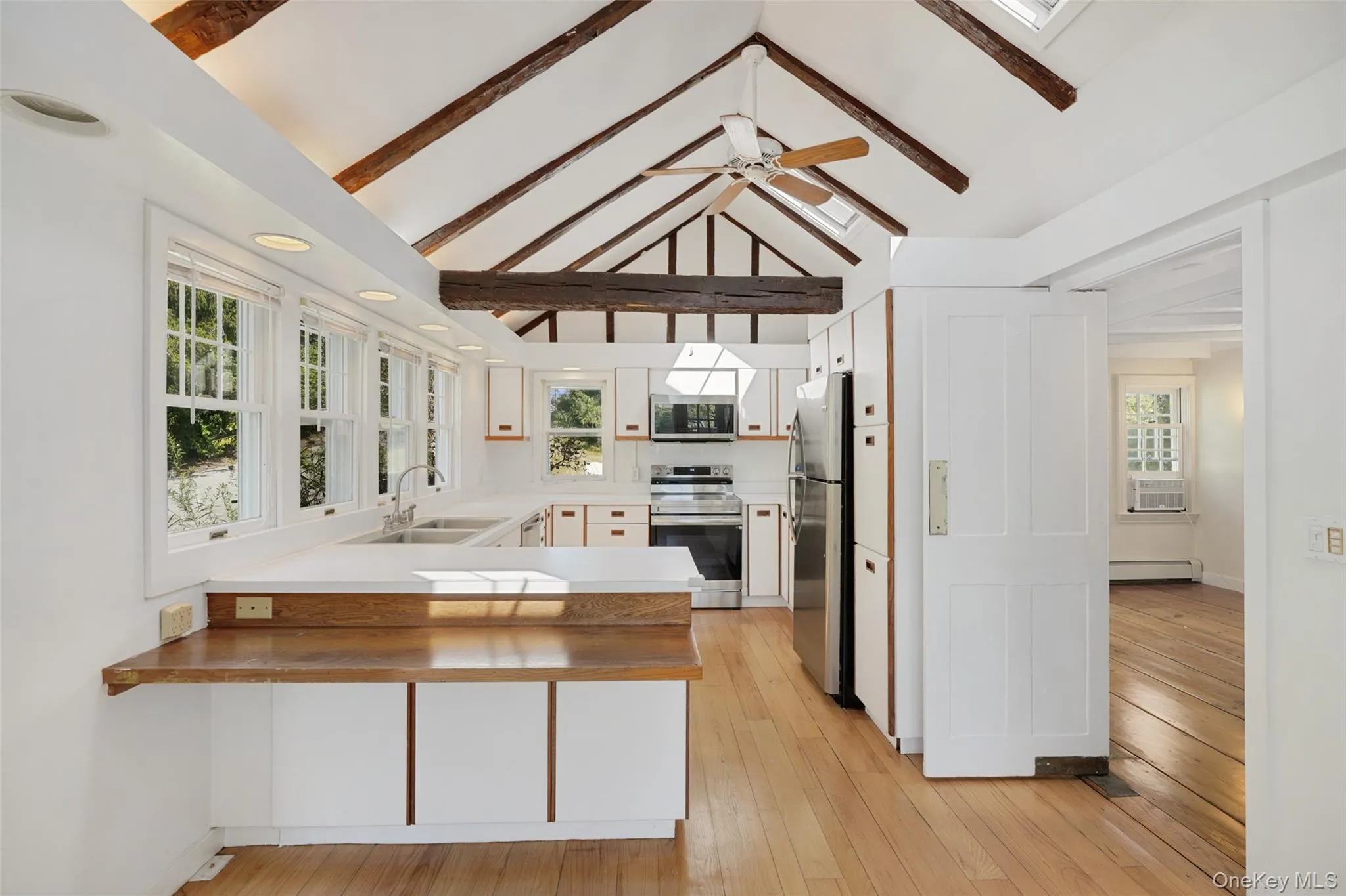 1 Pound Ridge Road, Pound Ridge, NY, 4 Bedrooms Bedrooms, 9 Rooms Rooms,4 BathroomsBathrooms,Residential Lease,For Rent,Pound Ridge,0,1009061 1 Pound Ridge Road, Pound Ridge, NY, 4 Bedrooms Bedrooms, 9 Rooms Rooms,4 BathroomsBathrooms,Residential Lease,For Rent,Pound Ridge,0,1009061