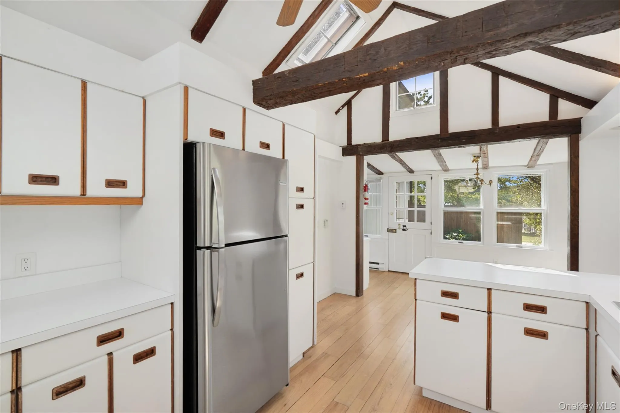 1 Pound Ridge Road, Pound Ridge, NY, 4 Bedrooms Bedrooms, 9 Rooms Rooms,4 BathroomsBathrooms,Residential Lease,For Rent,Pound Ridge,0,1009061 1 Pound Ridge Road, Pound Ridge, NY, 4 Bedrooms Bedrooms, 9 Rooms Rooms,4 BathroomsBathrooms,Residential Lease,For Rent,Pound Ridge,0,1009061