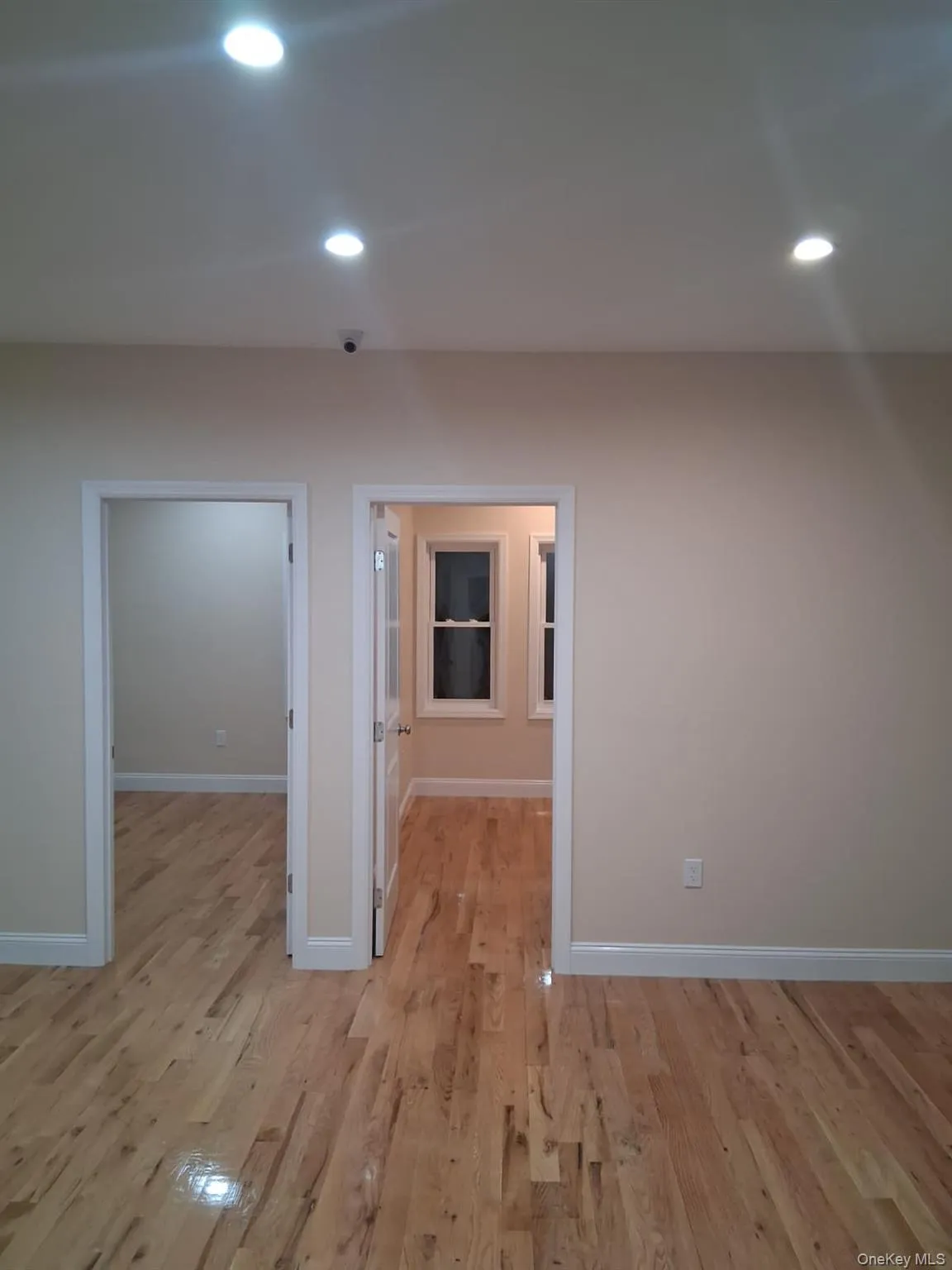 601 226th Street, New York, NY, 5 Bedrooms Bedrooms, 10 Rooms Rooms,2 BathroomsBathrooms,Residential,For Rent,226th,0,1009065 601 226th Street, New York, NY, 5 Bedrooms Bedrooms, 10 Rooms Rooms,2 BathroomsBathrooms,Residential,For Rent,226th,0,1009065