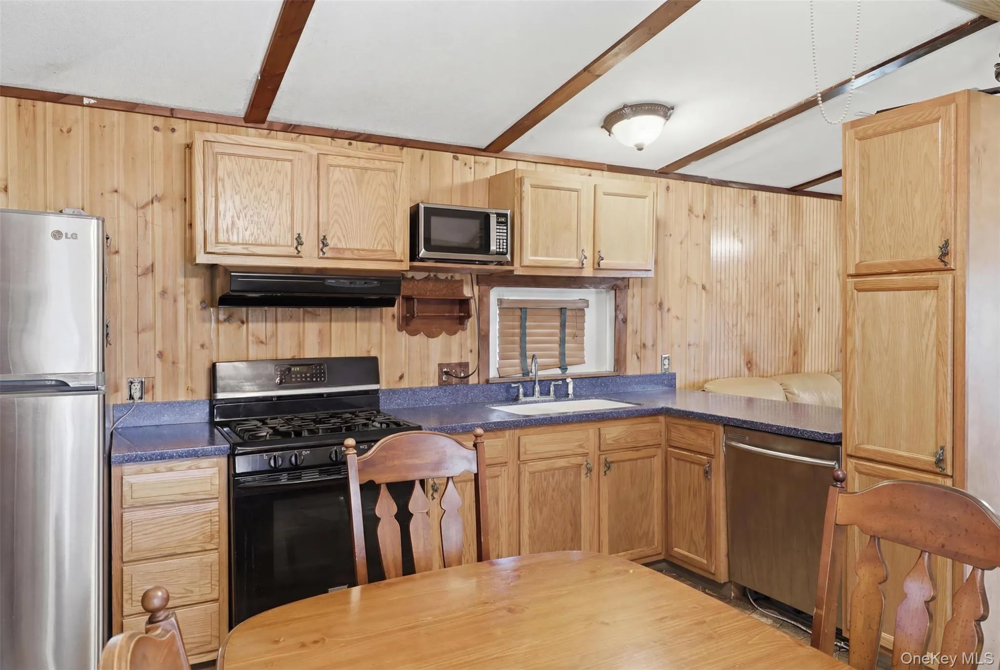 2 Daisy Drive, Port Jervis, NY, 3 Bedrooms Bedrooms, 5 Rooms Rooms,1 BathroomBathrooms,Residential,For Rent,Daisy,0,1009068 2 Daisy Drive, Port Jervis, NY, 3 Bedrooms Bedrooms, 5 Rooms Rooms,1 BathroomBathrooms,Residential,For Rent,Daisy,0,1009068