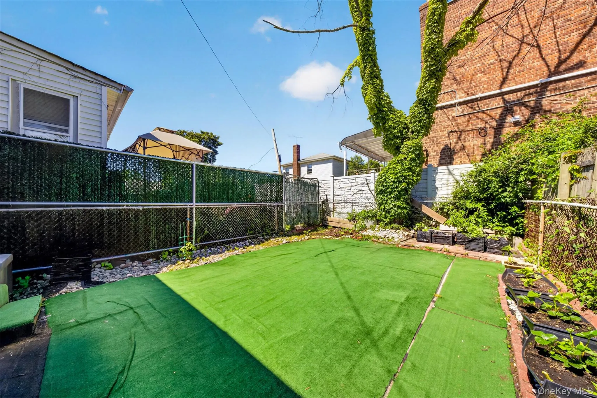 7008 165th Street, New York, NY, 3 Bedrooms Bedrooms, 5 Rooms Rooms,1 BathroomBathrooms,Residential,For Rent,165th,0,1009069 7008 165th Street, New York, NY, 3 Bedrooms Bedrooms, 5 Rooms Rooms,1 BathroomBathrooms,Residential,For Rent,165th,0,1009069