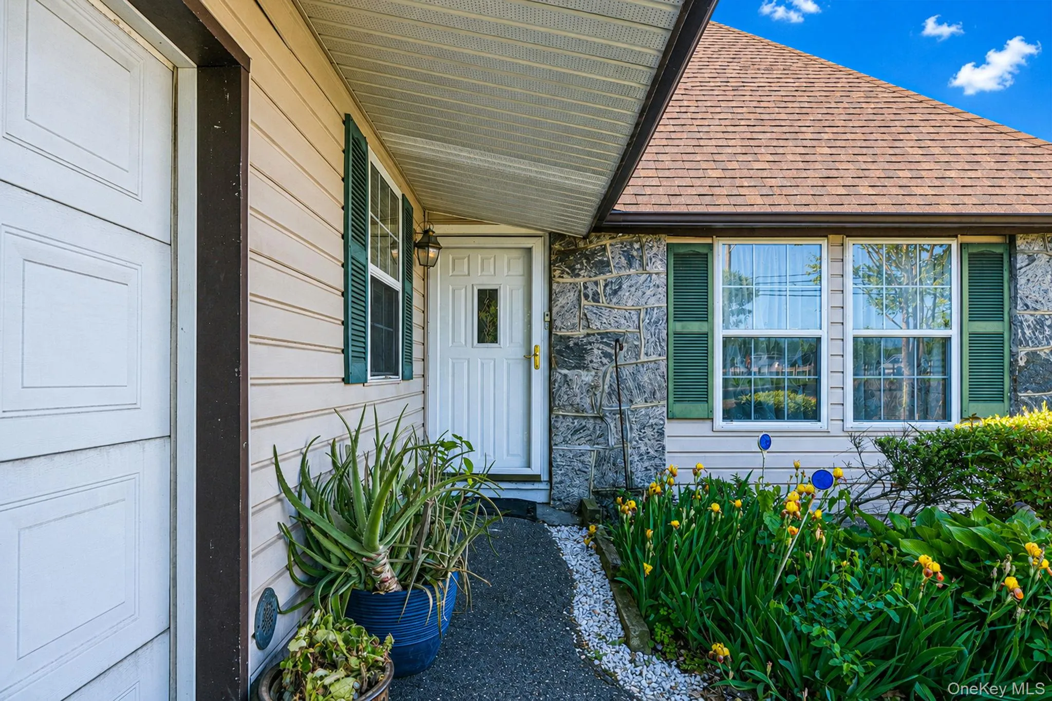 454 Hawkins Road, Brookhaven, NY, 5 Bedrooms Bedrooms, 8 Rooms Rooms,2 BathroomsBathrooms,Residential,For Rent,Hawkins,0,1009072 454 Hawkins Road, Brookhaven, NY, 5 Bedrooms Bedrooms, 8 Rooms Rooms,2 BathroomsBathrooms,Residential,For Rent,Hawkins,0,1009072