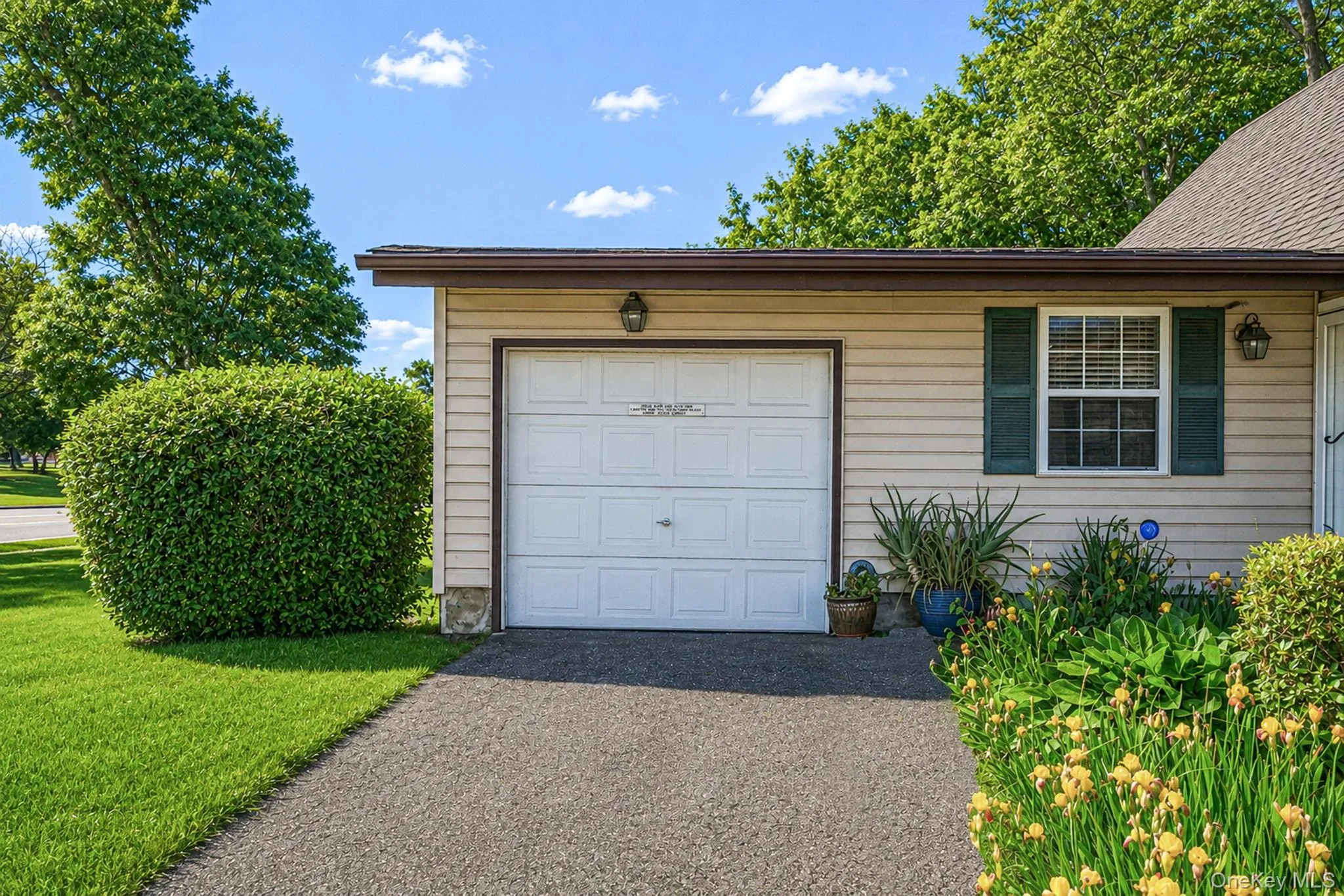 454 Hawkins Road, Brookhaven, NY, 5 Bedrooms Bedrooms, 8 Rooms Rooms,2 BathroomsBathrooms,Residential,For Rent,Hawkins,0,1009072 454 Hawkins Road, Brookhaven, NY, 5 Bedrooms Bedrooms, 8 Rooms Rooms,2 BathroomsBathrooms,Residential,For Rent,Hawkins,0,1009072