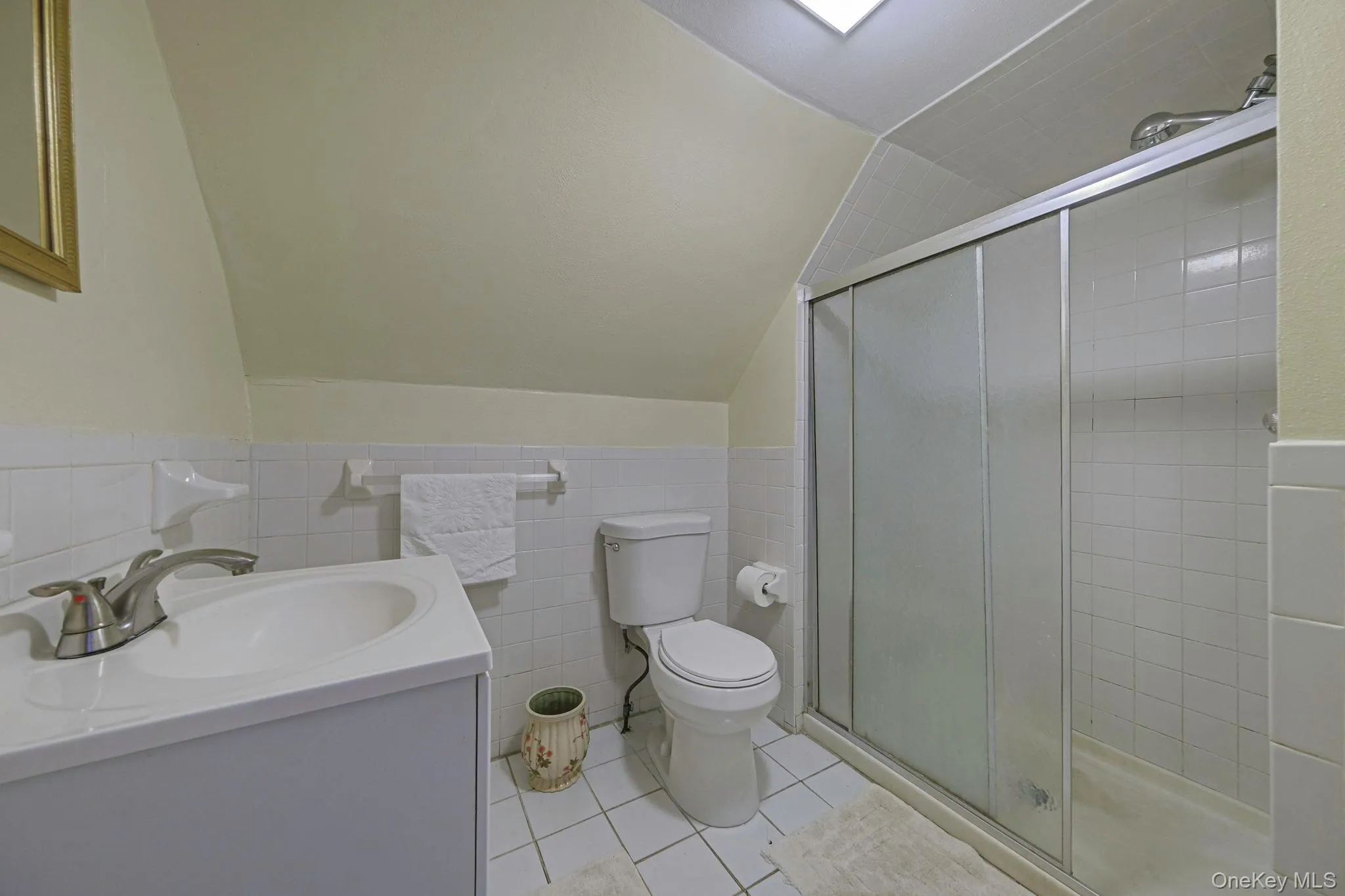 454 Hawkins Road, Brookhaven, NY, 5 Bedrooms Bedrooms, 8 Rooms Rooms,2 BathroomsBathrooms,Residential,For Rent,Hawkins,0,1009072 454 Hawkins Road, Brookhaven, NY, 5 Bedrooms Bedrooms, 8 Rooms Rooms,2 BathroomsBathrooms,Residential,For Rent,Hawkins,0,1009072