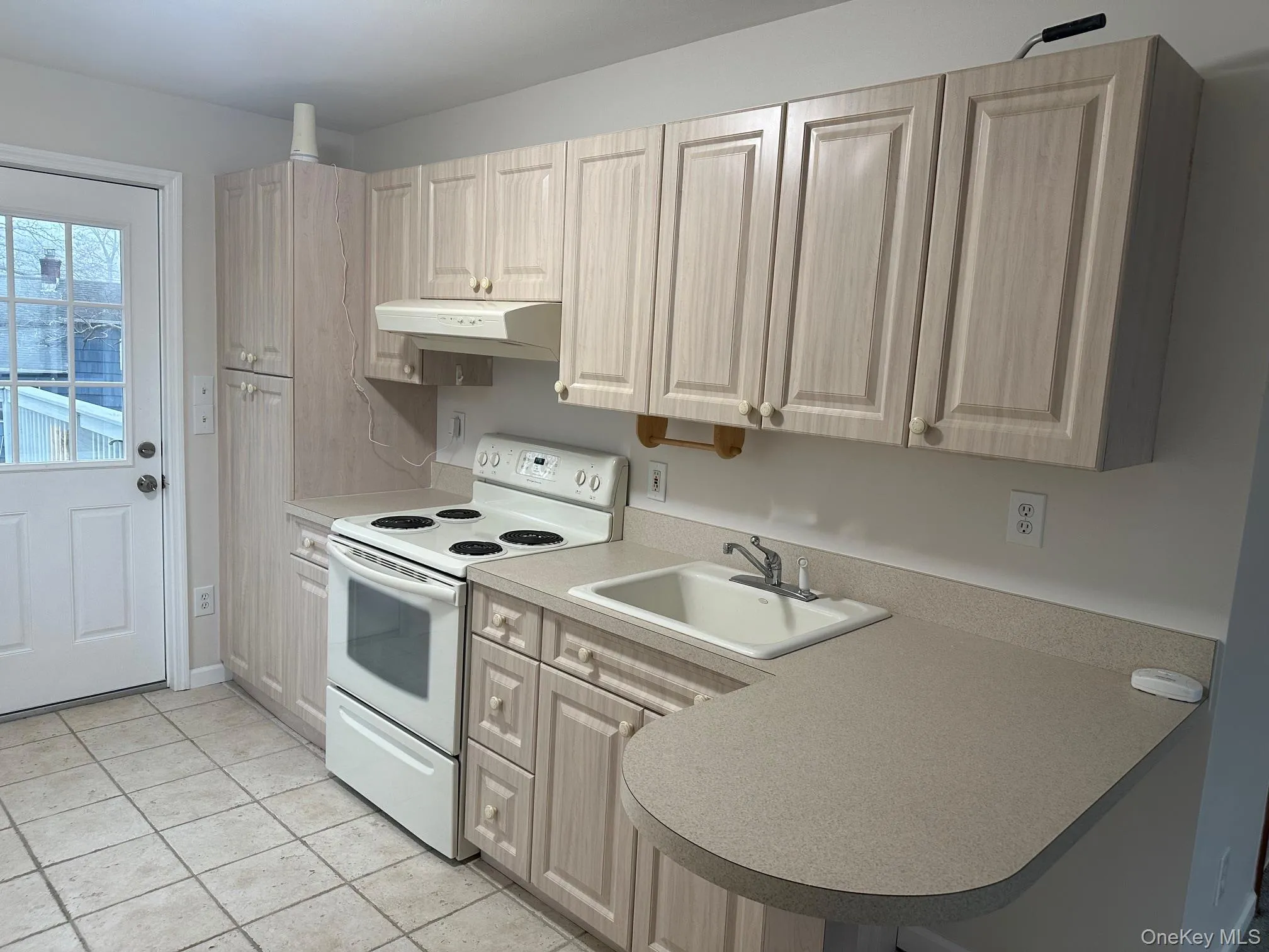 279 Beaver Drive, Brookhaven, NY, 5 Bedrooms Bedrooms, 7 Rooms Rooms,2 BathroomsBathrooms,Residential,For Rent,Beaver,0,1009074 279 Beaver Drive, Brookhaven, NY, 5 Bedrooms Bedrooms, 7 Rooms Rooms,2 BathroomsBathrooms,Residential,For Rent,Beaver,0,1009074