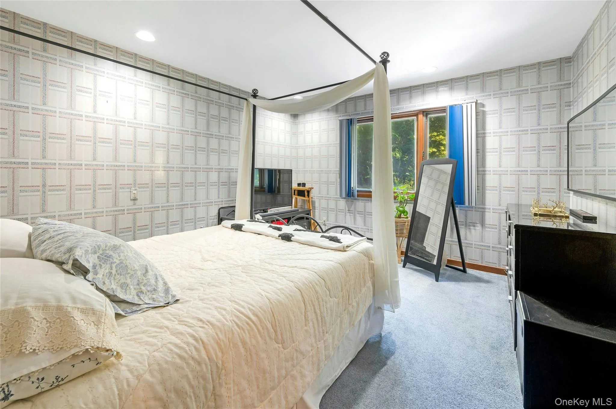 6 Cliffside Drive, Brookhaven, NY, 5 Bedrooms Bedrooms, 11 Rooms Rooms,4 BathroomsBathrooms,Residential,For Rent,Cliffside,0,1009076 6 Cliffside Drive, Brookhaven, NY, 5 Bedrooms Bedrooms, 11 Rooms Rooms,4 BathroomsBathrooms,Residential,For Rent,Cliffside,0,1009076