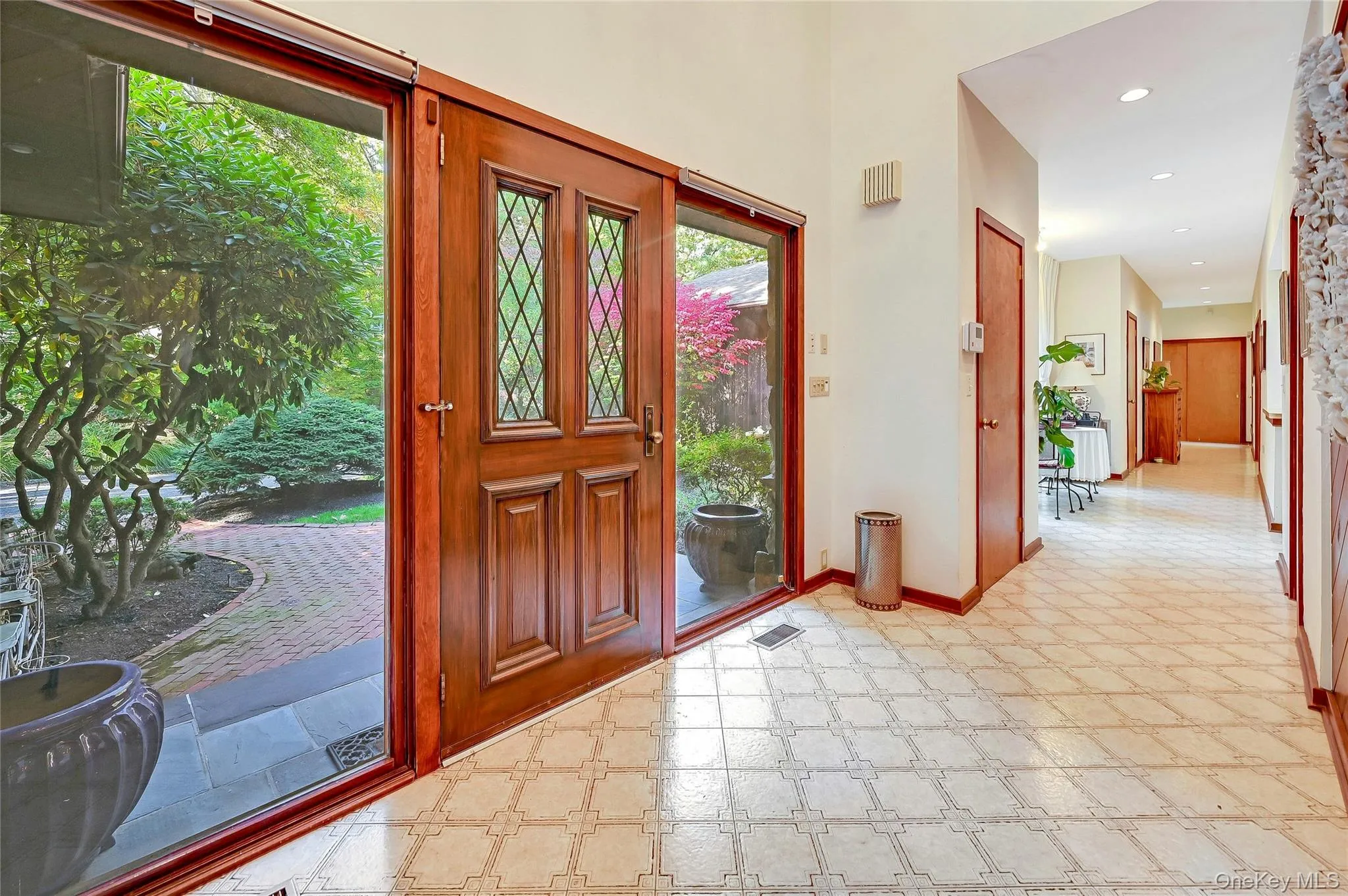 6 Cliffside Drive, Brookhaven, NY, 5 Bedrooms Bedrooms, 11 Rooms Rooms,4 BathroomsBathrooms,Residential,For Rent,Cliffside,0,1009076 6 Cliffside Drive, Brookhaven, NY, 5 Bedrooms Bedrooms, 11 Rooms Rooms,4 BathroomsBathrooms,Residential,For Rent,Cliffside,0,1009076