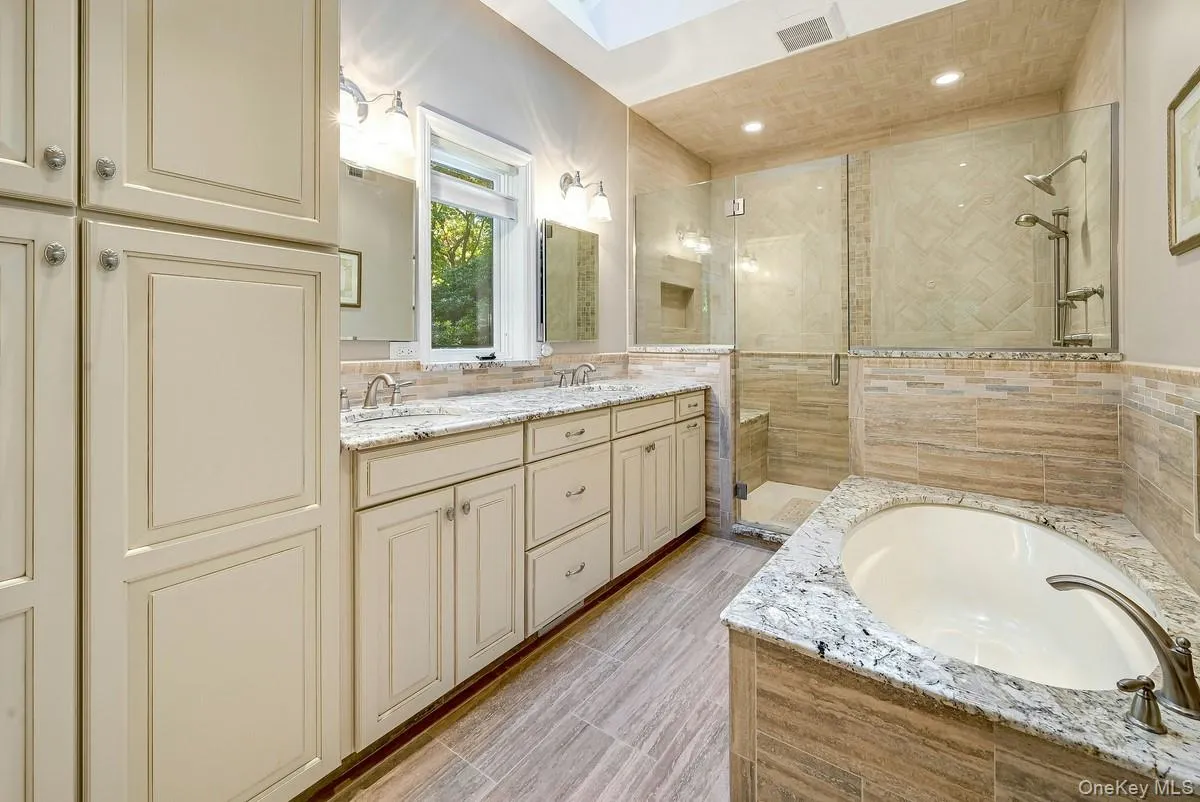 6 Cliffside Drive, Brookhaven, NY, 5 Bedrooms Bedrooms, 11 Rooms Rooms,4 BathroomsBathrooms,Residential,For Rent,Cliffside,0,1009076 6 Cliffside Drive, Brookhaven, NY, 5 Bedrooms Bedrooms, 11 Rooms Rooms,4 BathroomsBathrooms,Residential,For Rent,Cliffside,0,1009076
