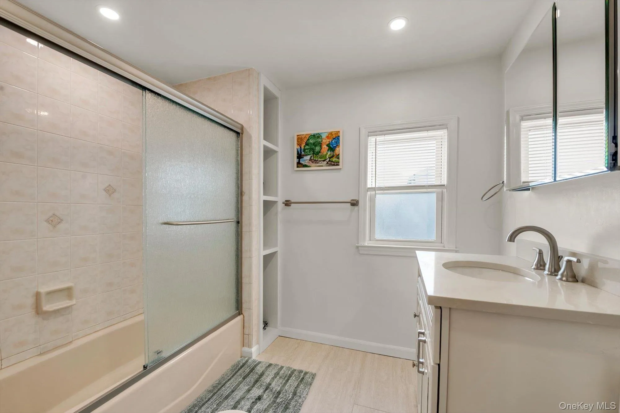 284 Whitehall Road, Hempstead, NY, 3 Bedrooms Bedrooms, 7 Rooms Rooms,2 BathroomsBathrooms,Residential,For Rent,Whitehall,0,1009077 284 Whitehall Road, Hempstead, NY, 3 Bedrooms Bedrooms, 7 Rooms Rooms,2 BathroomsBathrooms,Residential,For Rent,Whitehall,0,1009077