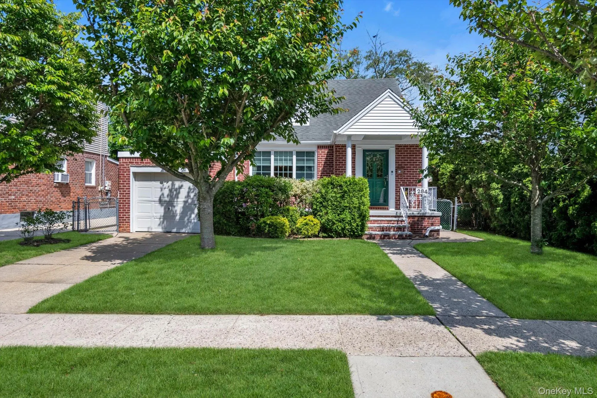 284 Whitehall Road, Hempstead, NY, 3 Bedrooms Bedrooms, 7 Rooms Rooms,2 BathroomsBathrooms,Residential,For Rent,Whitehall,0,1009077 284 Whitehall Road, Hempstead, NY, 3 Bedrooms Bedrooms, 7 Rooms Rooms,2 BathroomsBathrooms,Residential,For Rent,Whitehall,0,1009077