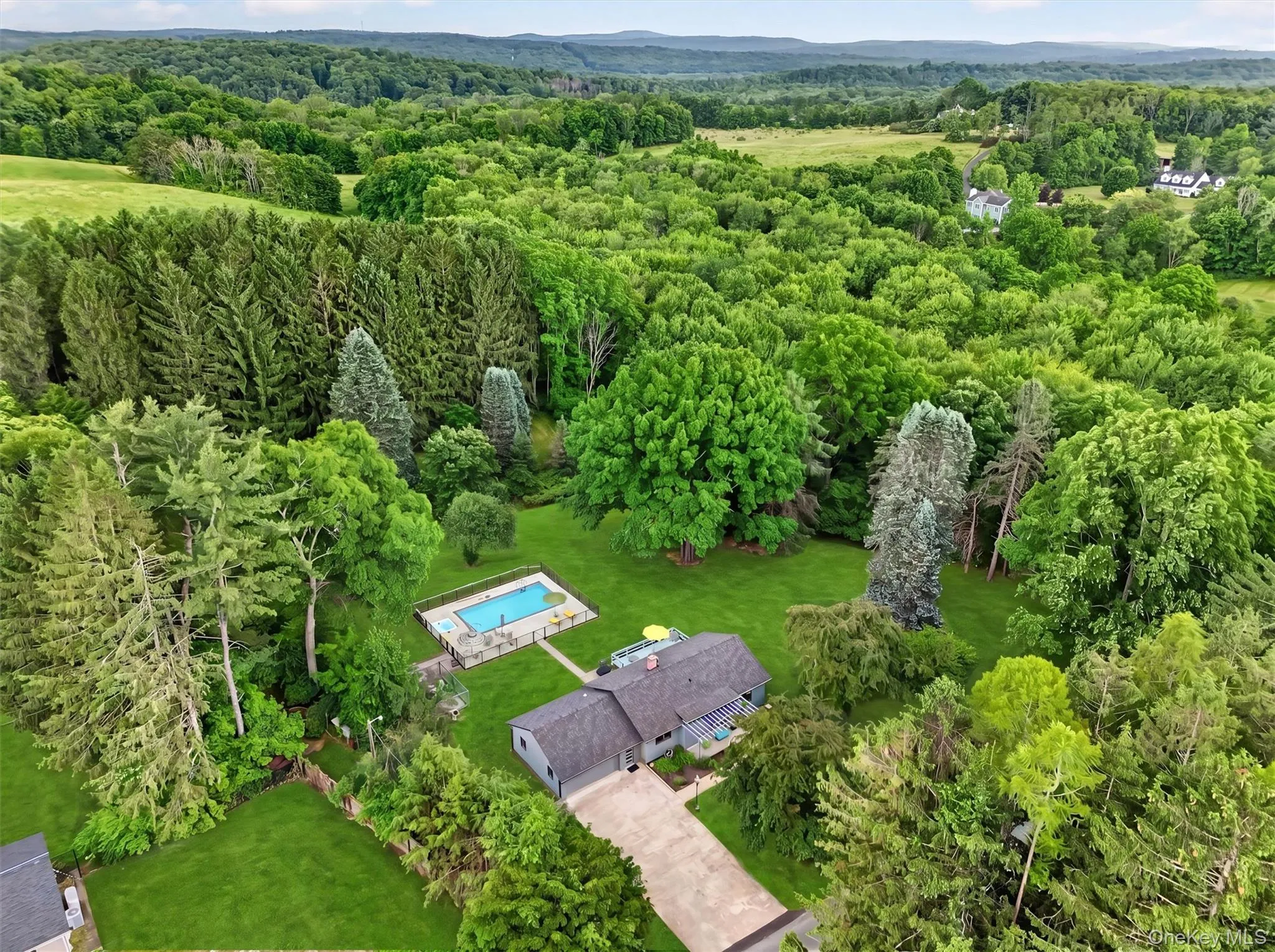 356 Smith Road, Pleasant Valley, NY, 2 Bedrooms Bedrooms, 5 Rooms Rooms,1 BathroomBathrooms,Residential,For Rent,Smith,0,1009080 356 Smith Road, Pleasant Valley, NY, 2 Bedrooms Bedrooms, 5 Rooms Rooms,1 BathroomBathrooms,Residential,For Rent,Smith,0,1009080
