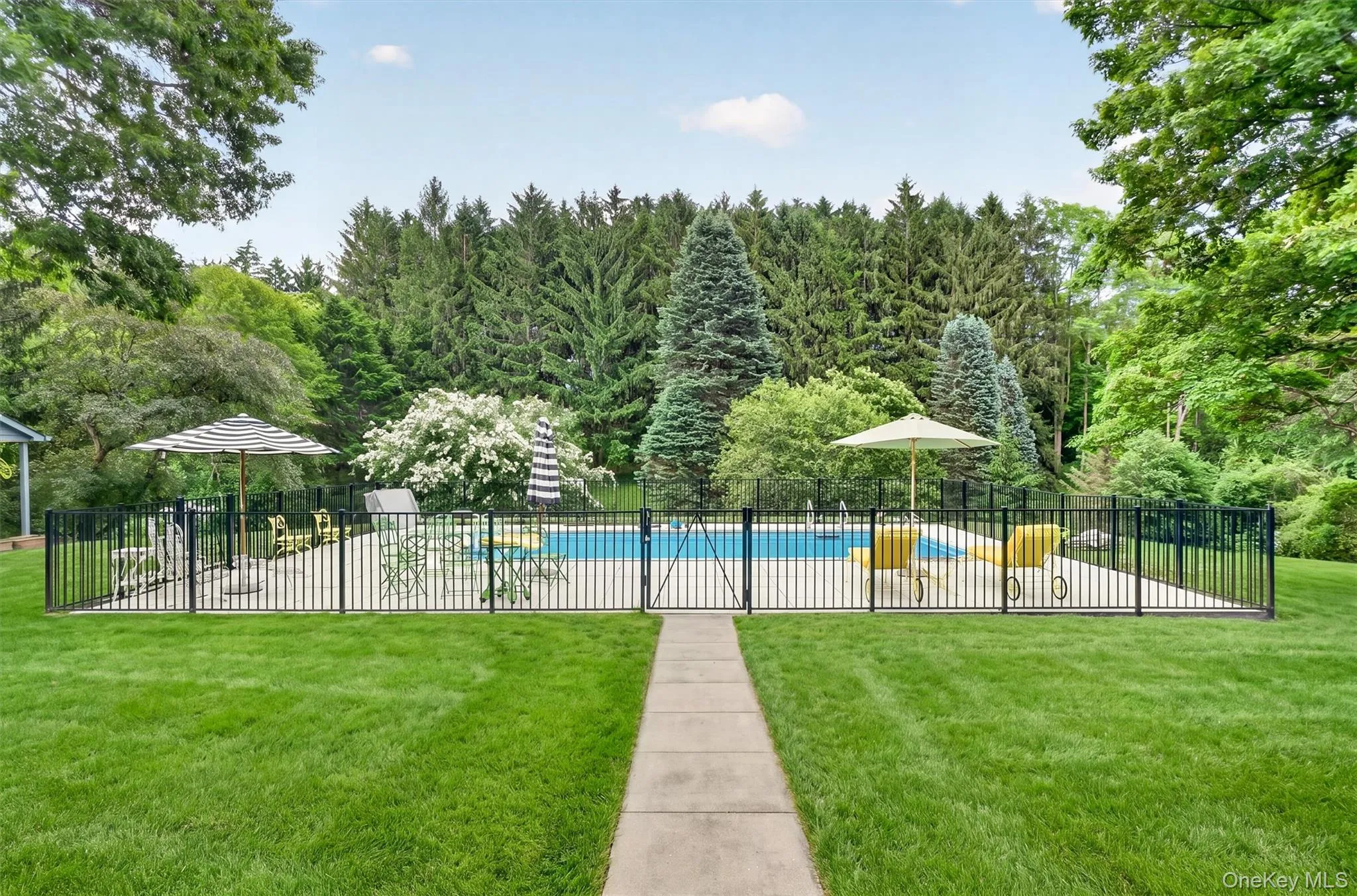 356 Smith Road, Pleasant Valley, NY, 2 Bedrooms Bedrooms, 5 Rooms Rooms,1 BathroomBathrooms,Residential,For Rent,Smith,0,1009080 356 Smith Road, Pleasant Valley, NY, 2 Bedrooms Bedrooms, 5 Rooms Rooms,1 BathroomBathrooms,Residential,For Rent,Smith,0,1009080