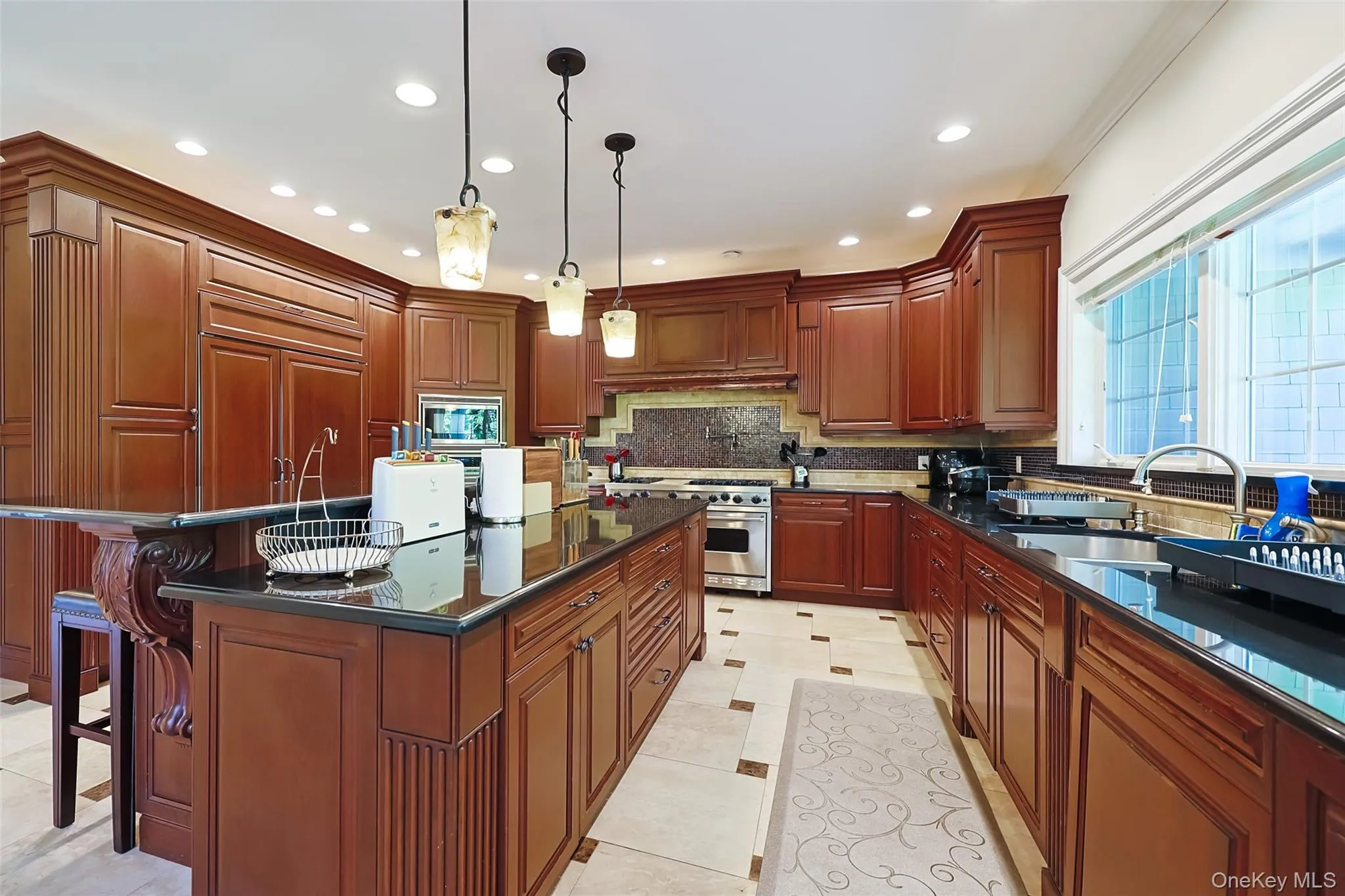 78 Swan Court, North Hempstead, NY, 7 Bedrooms Bedrooms, 12 Rooms Rooms,7 BathroomsBathrooms,Residential,For Rent,Swan,0,1009083 78 Swan Court, North Hempstead, NY, 7 Bedrooms Bedrooms, 12 Rooms Rooms,7 BathroomsBathrooms,Residential,For Rent,Swan,0,1009083