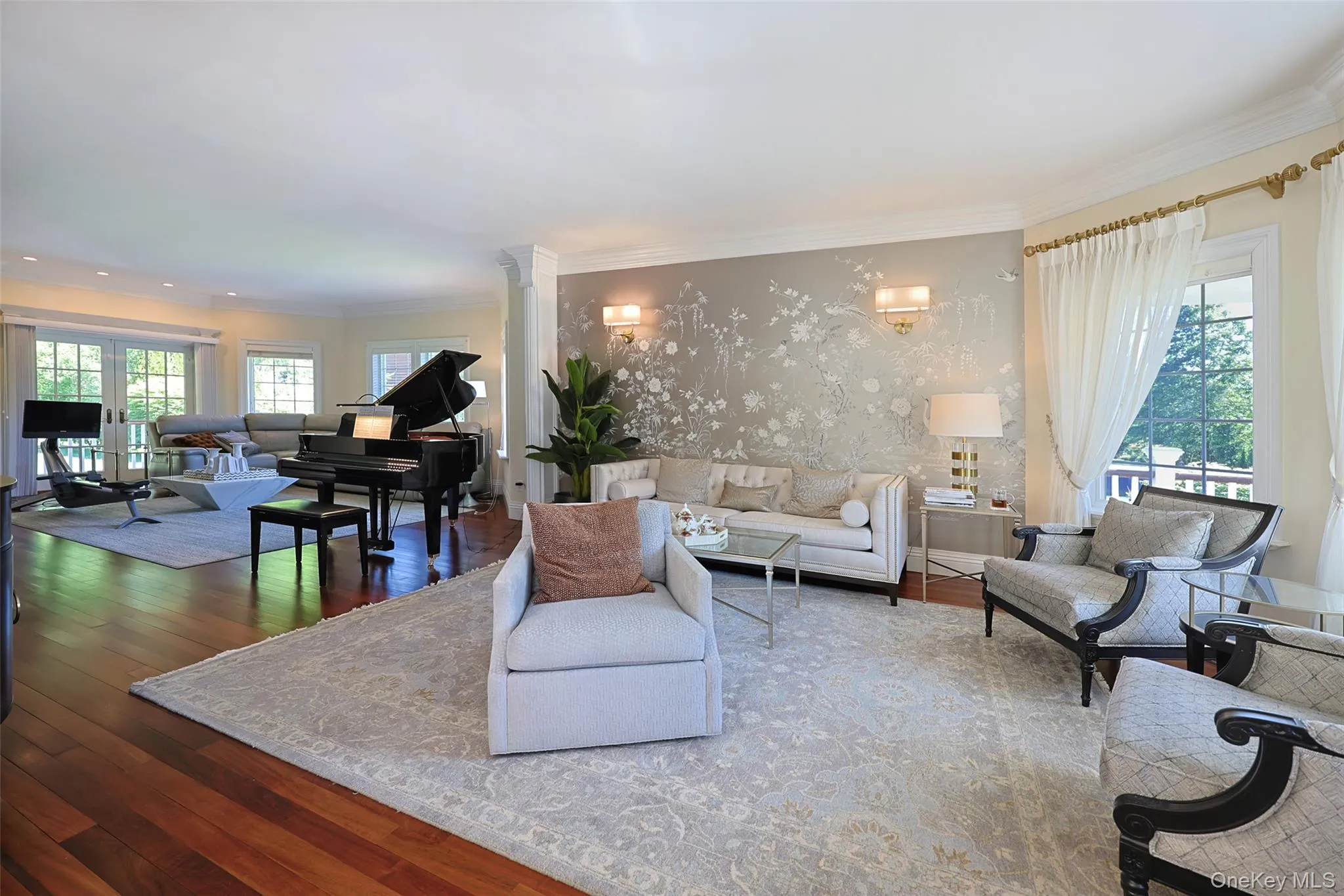 78 Swan Court, North Hempstead, NY, 7 Bedrooms Bedrooms, 12 Rooms Rooms,7 BathroomsBathrooms,Residential,For Rent,Swan,0,1009083 78 Swan Court, North Hempstead, NY, 7 Bedrooms Bedrooms, 12 Rooms Rooms,7 BathroomsBathrooms,Residential,For Rent,Swan,0,1009083