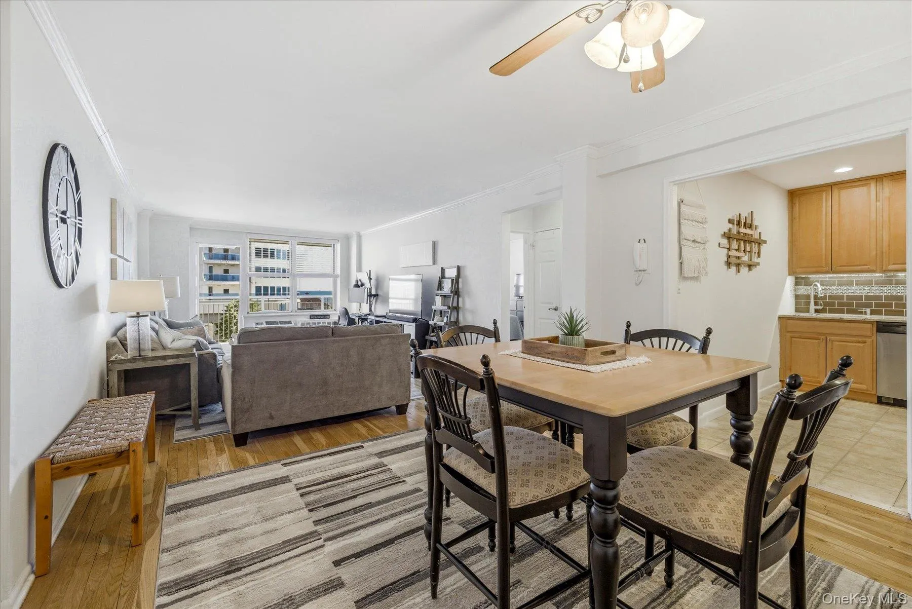 410 Broadway, Long Beach, NY, 1 Bedroom Bedrooms, 4 Rooms Rooms,1 BathroomBathrooms,Residential,For Rent,Broadway,0,1009084 410 Broadway, Long Beach, NY, 1 Bedroom Bedrooms, 4 Rooms Rooms,1 BathroomBathrooms,Residential,For Rent,Broadway,0,1009084