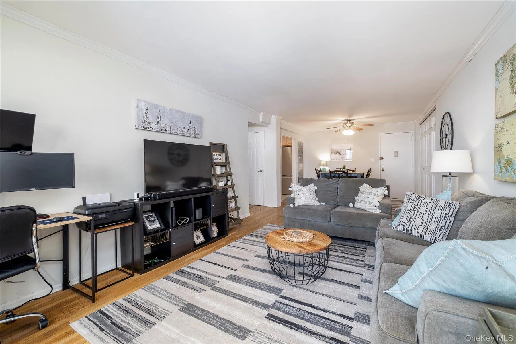 410 Broadway, Long Beach, NY, 1 Bedroom Bedrooms, 4 Rooms Rooms,1 BathroomBathrooms,Residential,For Rent,Broadway,0,1009084 410 Broadway, Long Beach, NY, 1 Bedroom Bedrooms, 4 Rooms Rooms,1 BathroomBathrooms,Residential,For Rent,Broadway,0,1009084