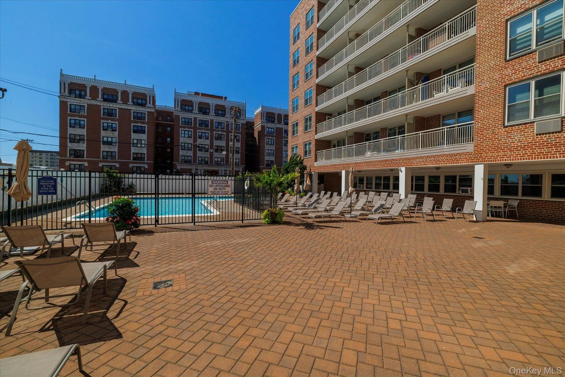 410 Broadway, Long Beach, NY, 1 Bedroom Bedrooms, 4 Rooms Rooms,1 BathroomBathrooms,Residential,For Rent,Broadway,0,1009084 410 Broadway, Long Beach, NY, 1 Bedroom Bedrooms, 4 Rooms Rooms,1 BathroomBathrooms,Residential,For Rent,Broadway,0,1009084