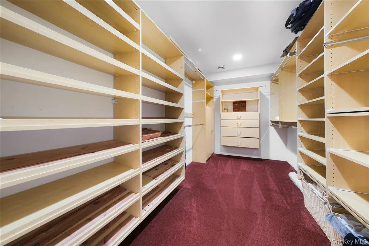 1403 Kings Highway, Chester Town, NY, 3 Bedrooms Bedrooms, 6 Rooms Rooms,2 BathroomsBathrooms,Residential Lease,For Rent,Kings,0,1009085 1403 Kings Highway, Chester Town, NY, 3 Bedrooms Bedrooms, 6 Rooms Rooms,2 BathroomsBathrooms,Residential Lease,For Rent,Kings,0,1009085