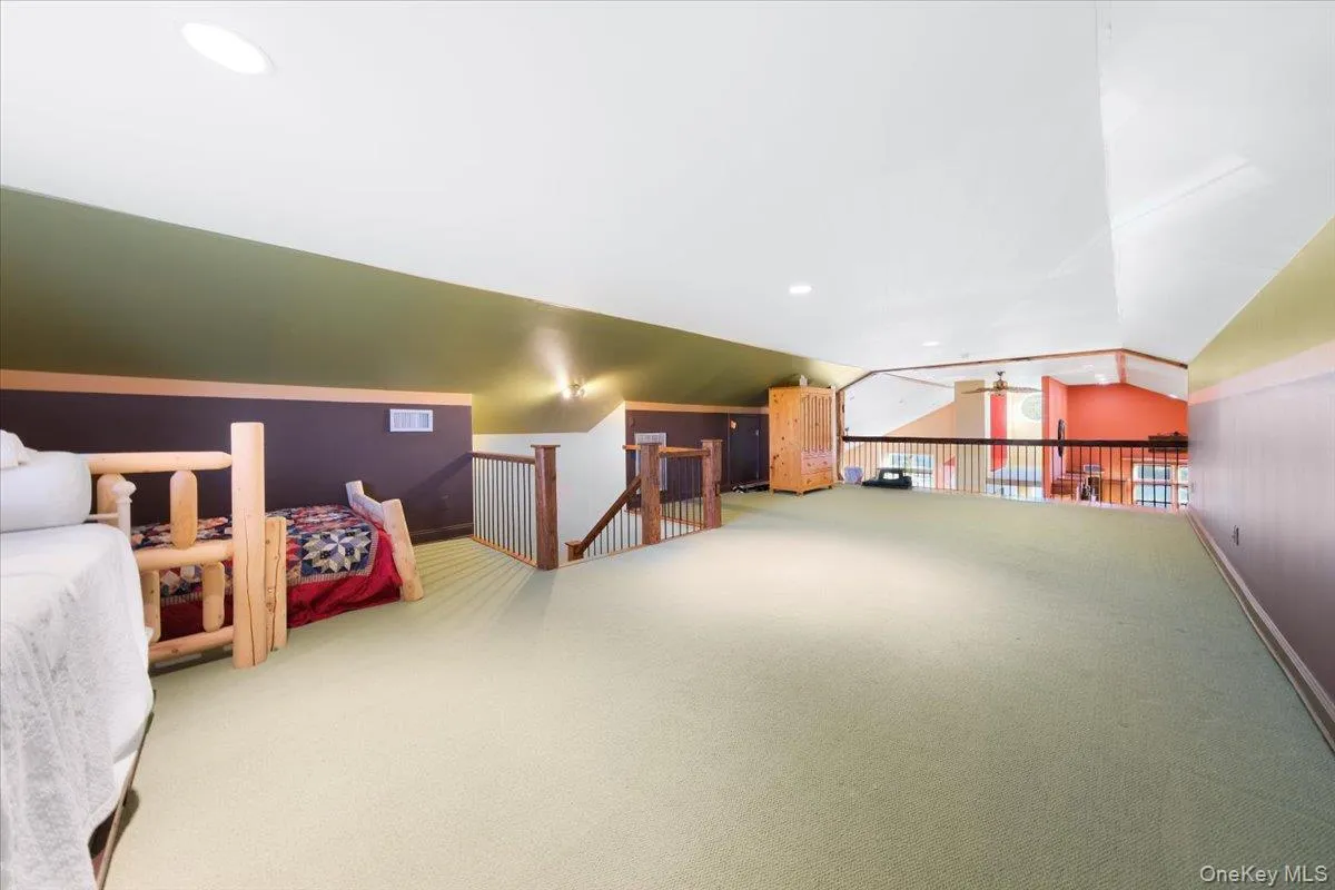 1403 Kings Highway, Chester Town, NY, 3 Bedrooms Bedrooms, 6 Rooms Rooms,2 BathroomsBathrooms,Residential Lease,For Rent,Kings,0,1009085 1403 Kings Highway, Chester Town, NY, 3 Bedrooms Bedrooms, 6 Rooms Rooms,2 BathroomsBathrooms,Residential Lease,For Rent,Kings,0,1009085