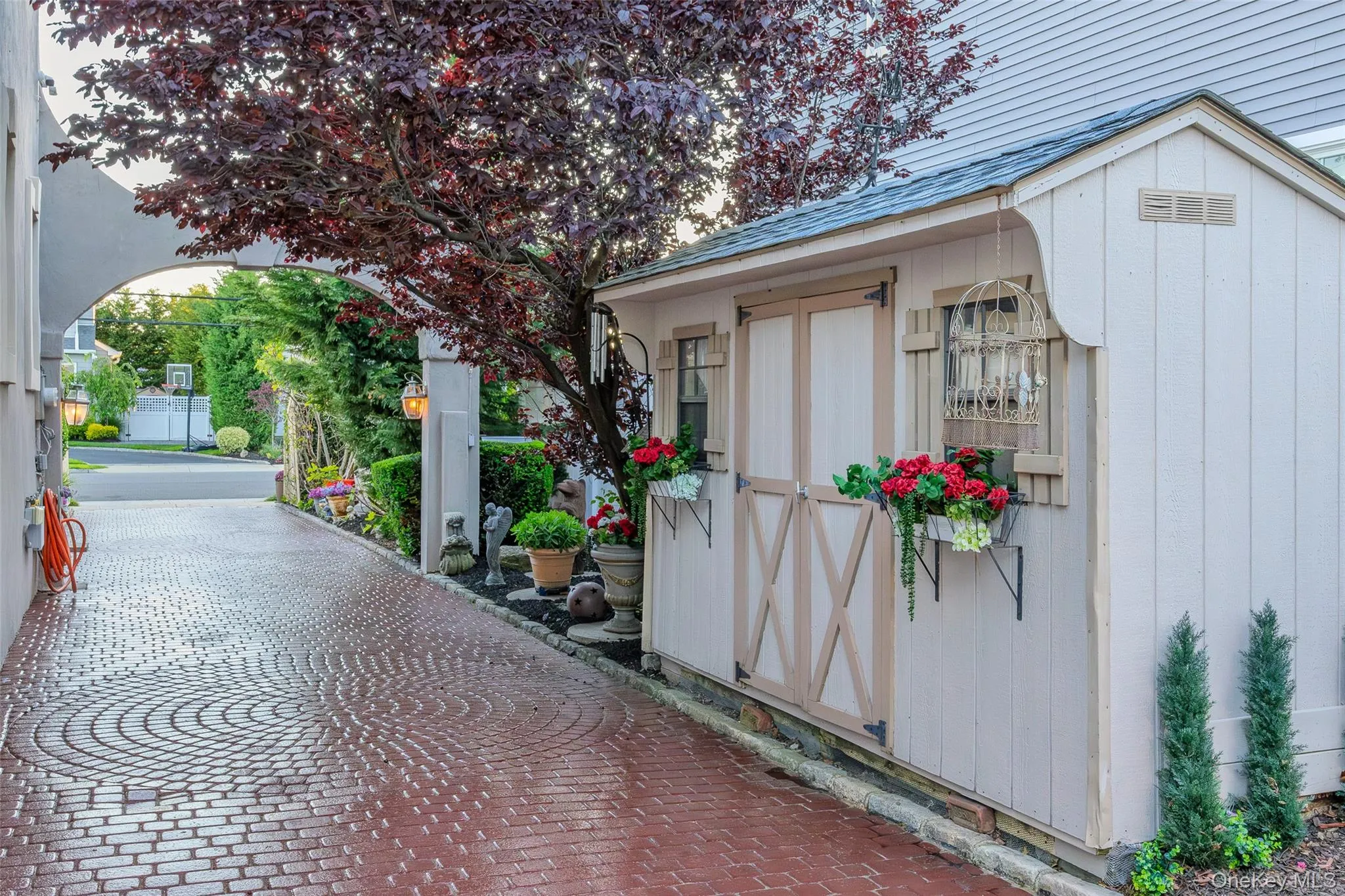 315 Wynsum Avenue, Hempstead, NY, 4 Bedrooms Bedrooms, 8 Rooms Rooms,3 BathroomsBathrooms,Residential,For Rent,Wynsum,0,1009087 315 Wynsum Avenue, Hempstead, NY, 4 Bedrooms Bedrooms, 8 Rooms Rooms,3 BathroomsBathrooms,Residential,For Rent,Wynsum,0,1009087