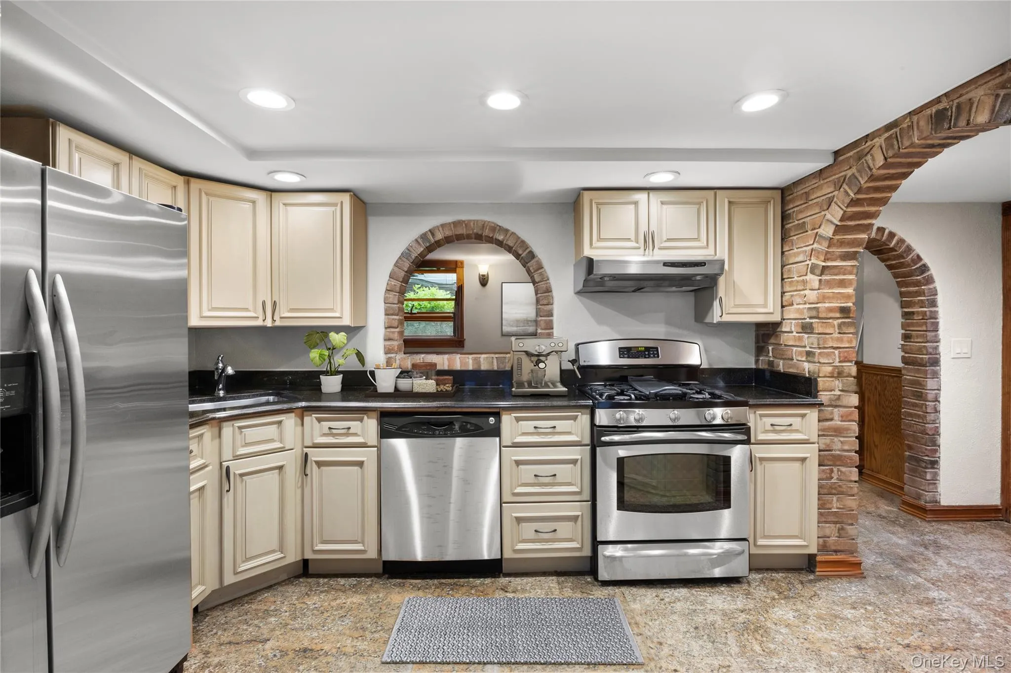 315 Wynsum Avenue, Hempstead, NY, 4 Bedrooms Bedrooms, 8 Rooms Rooms,3 BathroomsBathrooms,Residential,For Rent,Wynsum,0,1009087 315 Wynsum Avenue, Hempstead, NY, 4 Bedrooms Bedrooms, 8 Rooms Rooms,3 BathroomsBathrooms,Residential,For Rent,Wynsum,0,1009087