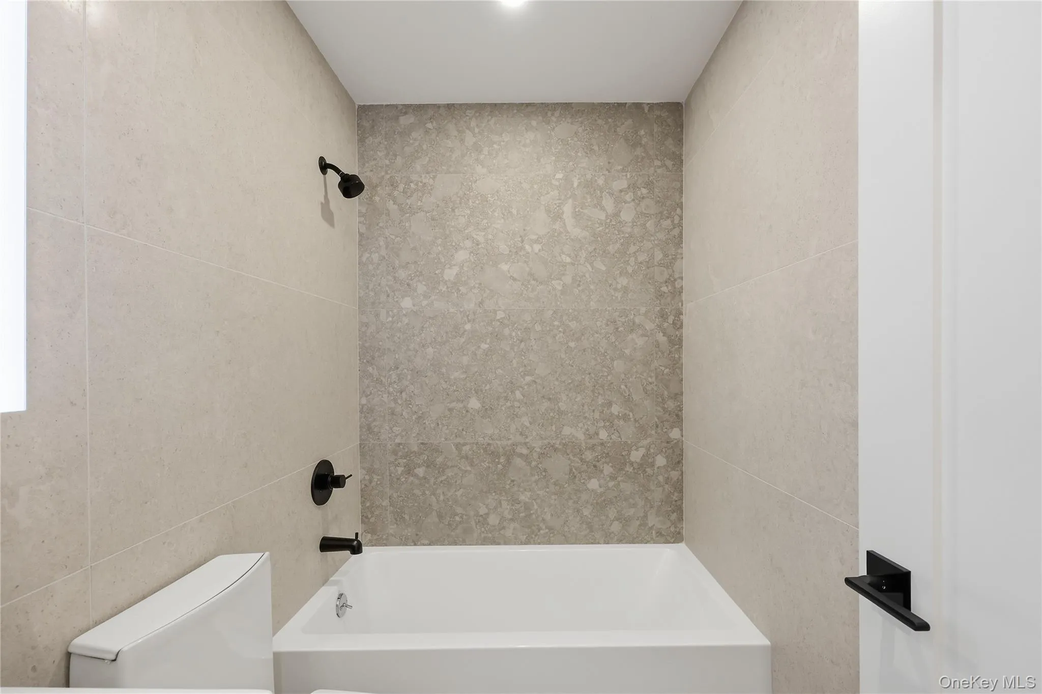 47 8th Street, New York, NY, 3 Bedrooms Bedrooms, 6 Rooms Rooms,1 BathroomBathrooms,Residential,For Rent,8th,0,1009093 47 8th Street, New York, NY, 3 Bedrooms Bedrooms, 6 Rooms Rooms,1 BathroomBathrooms,Residential,For Rent,8th,0,1009093