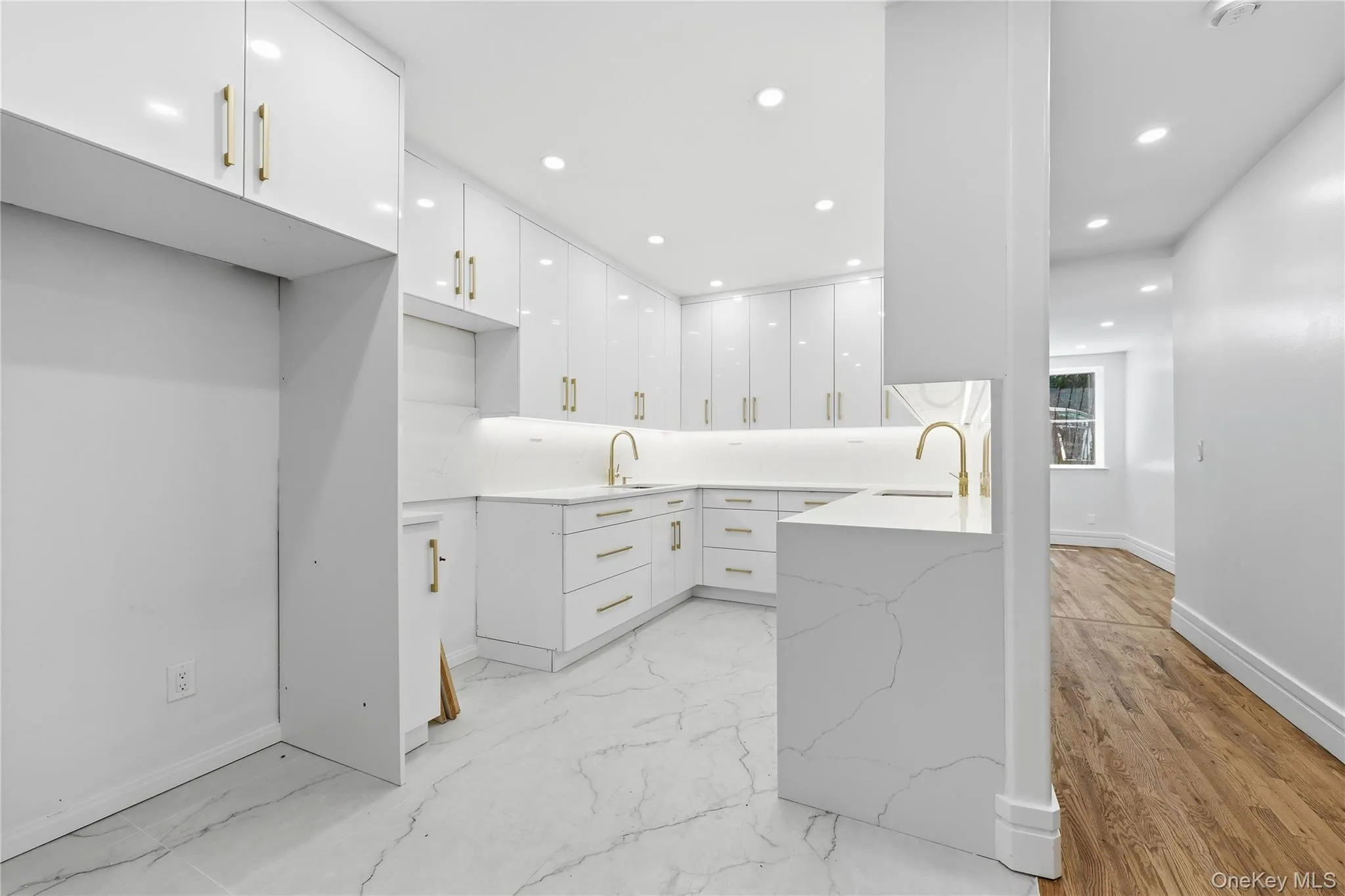 47 8th Street, New York, NY, 3 Bedrooms Bedrooms, 6 Rooms Rooms,1 BathroomBathrooms,Residential,For Rent,8th,0,1009093 47 8th Street, New York, NY, 3 Bedrooms Bedrooms, 6 Rooms Rooms,1 BathroomBathrooms,Residential,For Rent,8th,0,1009093