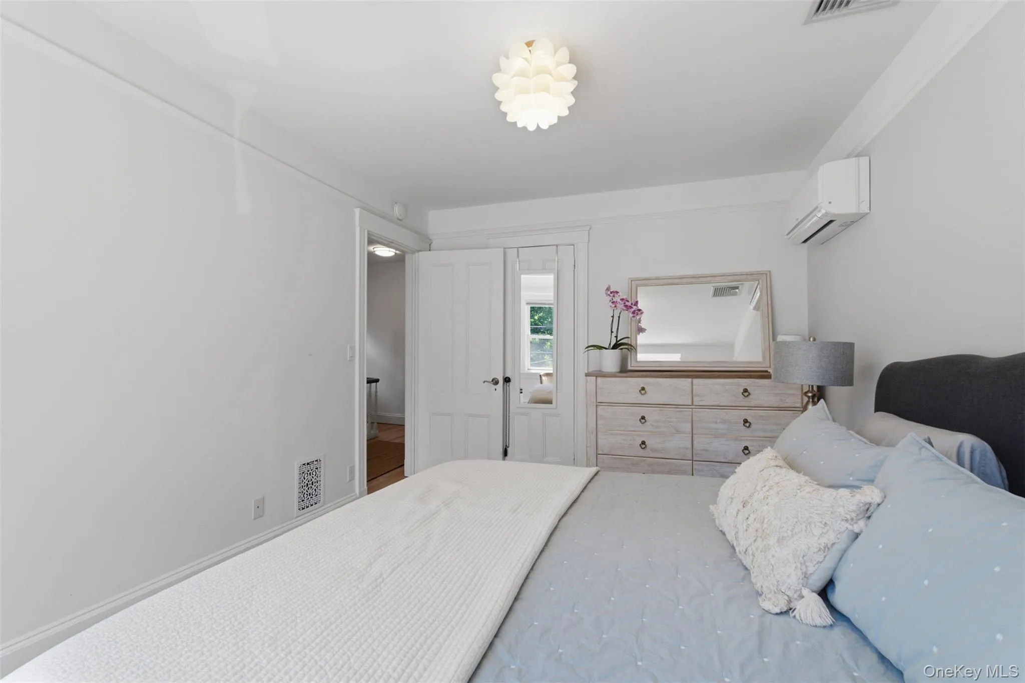 27 Dutcher Street, Greenburgh, NY, 3 Bedrooms Bedrooms, 9 Rooms Rooms,1 BathroomBathrooms,Residential Lease,For Rent,Dutcher,0,1009095 27 Dutcher Street, Greenburgh, NY, 3 Bedrooms Bedrooms, 9 Rooms Rooms,1 BathroomBathrooms,Residential Lease,For Rent,Dutcher,0,1009095