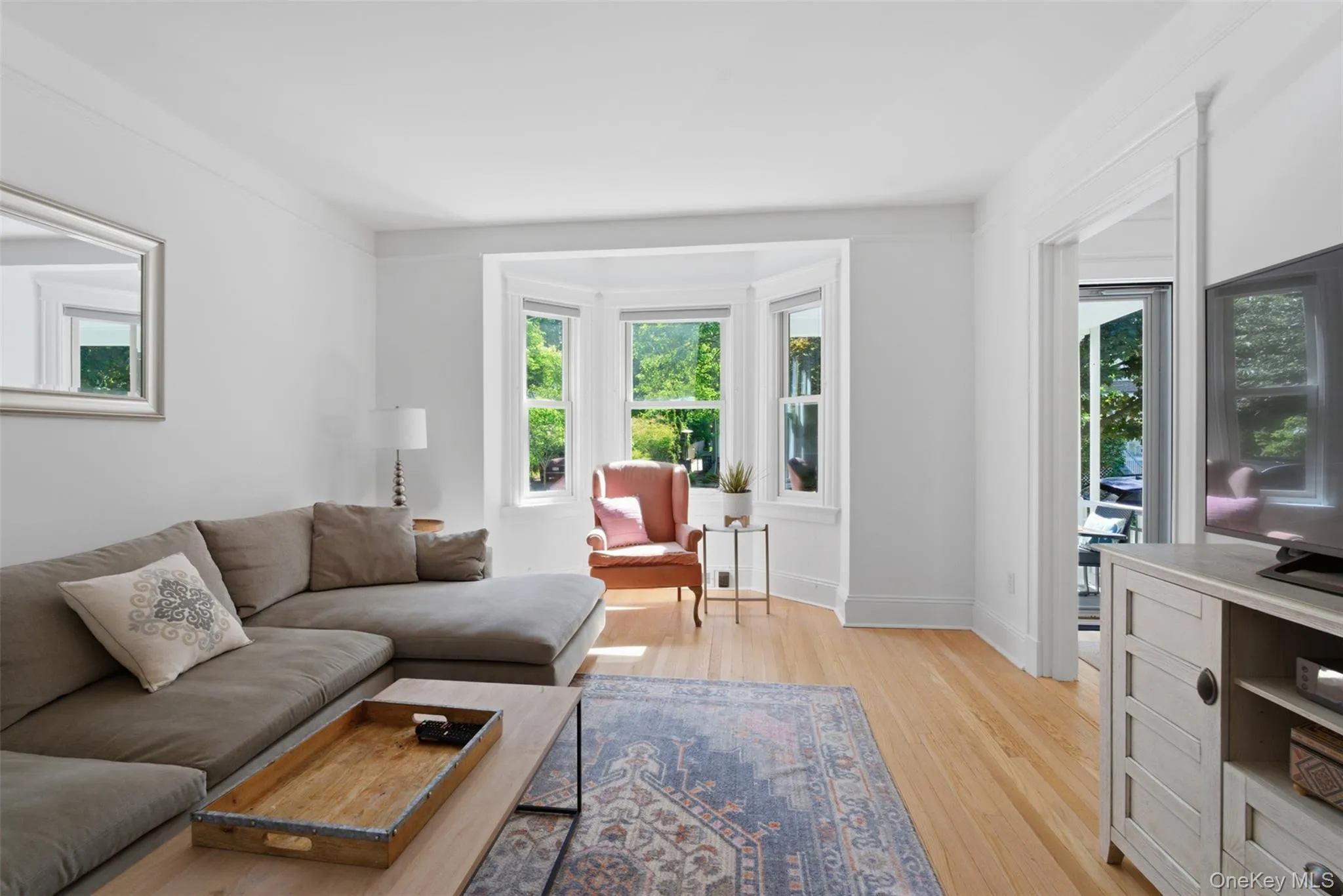 27 Dutcher Street, Greenburgh, NY, 3 Bedrooms Bedrooms, 9 Rooms Rooms,1 BathroomBathrooms,Residential Lease,For Rent,Dutcher,0,1009095 27 Dutcher Street, Greenburgh, NY, 3 Bedrooms Bedrooms, 9 Rooms Rooms,1 BathroomBathrooms,Residential Lease,For Rent,Dutcher,0,1009095