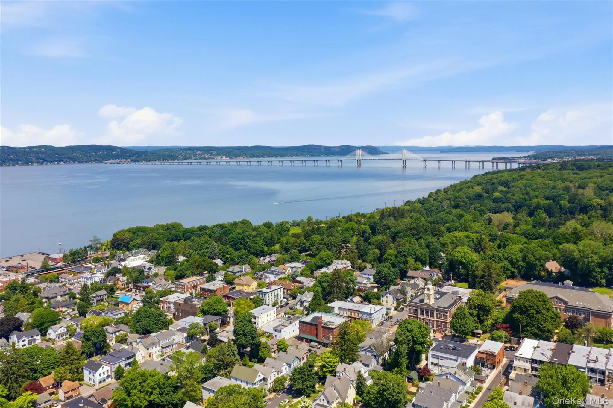27 Dutcher Street, Greenburgh, NY, 3 Bedrooms Bedrooms, 9 Rooms Rooms,1 BathroomBathrooms,Residential Lease,For Rent,Dutcher,0,1009095 27 Dutcher Street, Greenburgh, NY, 3 Bedrooms Bedrooms, 9 Rooms Rooms,1 BathroomBathrooms,Residential Lease,For Rent,Dutcher,0,1009095