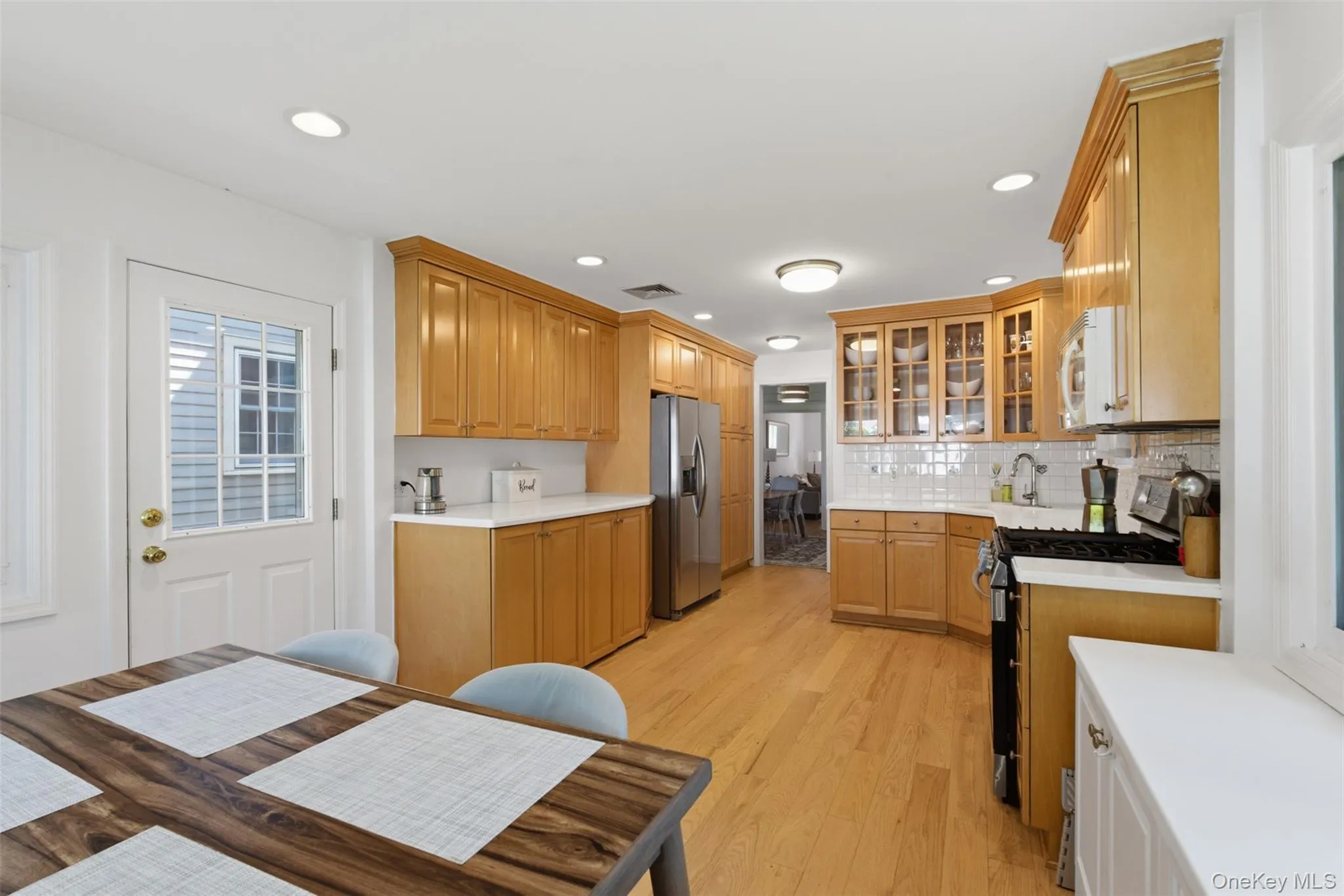 27 Dutcher Street, Greenburgh, NY, 3 Bedrooms Bedrooms, 9 Rooms Rooms,1 BathroomBathrooms,Residential Lease,For Rent,Dutcher,0,1009095 27 Dutcher Street, Greenburgh, NY, 3 Bedrooms Bedrooms, 9 Rooms Rooms,1 BathroomBathrooms,Residential Lease,For Rent,Dutcher,0,1009095