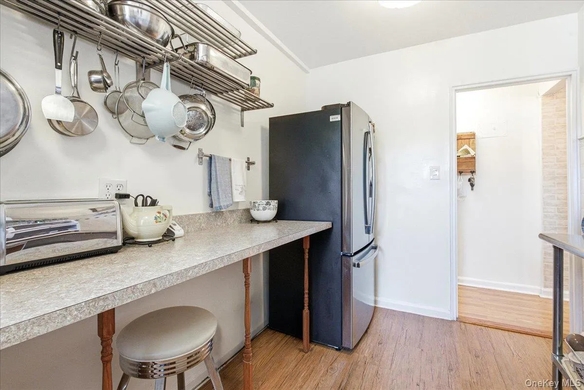 143-25 84th Drive, New York, NY, 2 Bedrooms Bedrooms, 5 Rooms Rooms,1 BathroomBathrooms,Residential,For Rent,84th,0,1009098 143-25 84th Drive, New York, NY, 2 Bedrooms Bedrooms, 5 Rooms Rooms,1 BathroomBathrooms,Residential,For Rent,84th,0,1009098