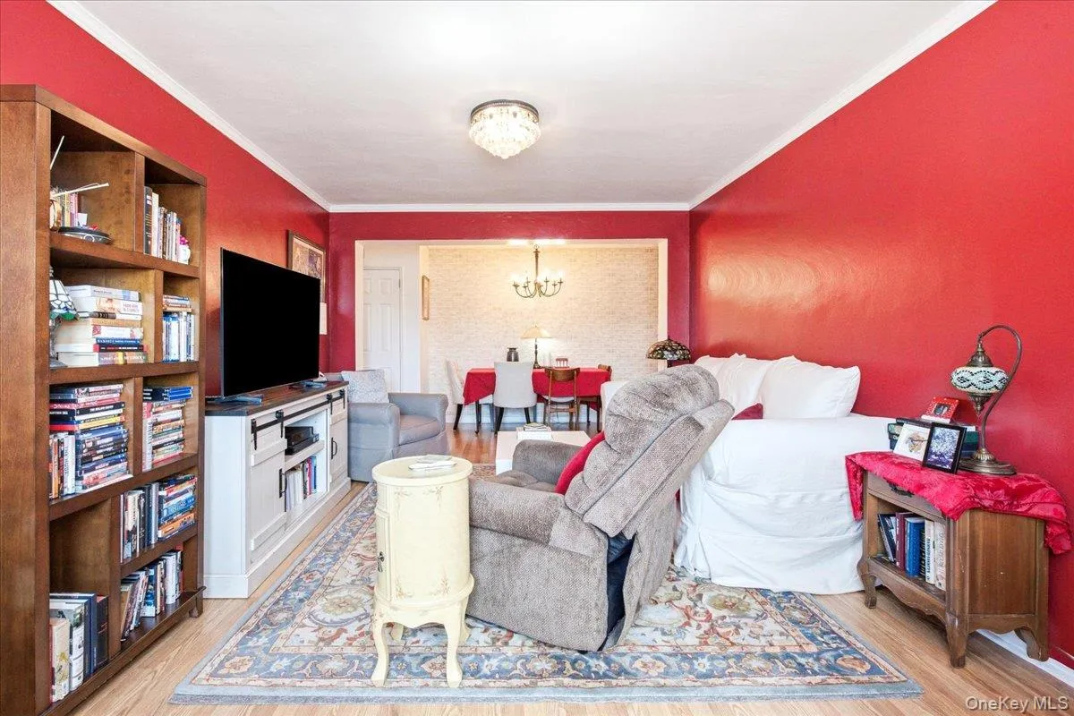 143-25 84th Drive, New York, NY, 2 Bedrooms Bedrooms, 5 Rooms Rooms,1 BathroomBathrooms,Residential,For Rent,84th,0,1009098 143-25 84th Drive, New York, NY, 2 Bedrooms Bedrooms, 5 Rooms Rooms,1 BathroomBathrooms,Residential,For Rent,84th,0,1009098