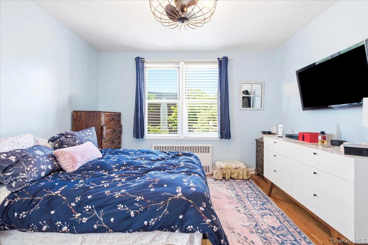 143-25 84th Drive, New York, NY, 2 Bedrooms Bedrooms, 5 Rooms Rooms,1 BathroomBathrooms,Residential,For Rent,84th,0,1009098 143-25 84th Drive, New York, NY, 2 Bedrooms Bedrooms, 5 Rooms Rooms,1 BathroomBathrooms,Residential,For Rent,84th,0,1009098