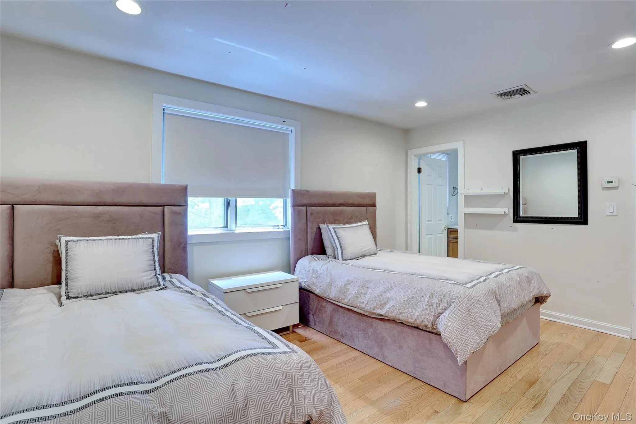 167 Willow Tree Road, Ramapo, NY, 5 Bedrooms Bedrooms, 12 Rooms Rooms,3 BathroomsBathrooms,Residential,For Rent,Willow Tree,0,1009099 167 Willow Tree Road, Ramapo, NY, 5 Bedrooms Bedrooms, 12 Rooms Rooms,3 BathroomsBathrooms,Residential,For Rent,Willow Tree,0,1009099