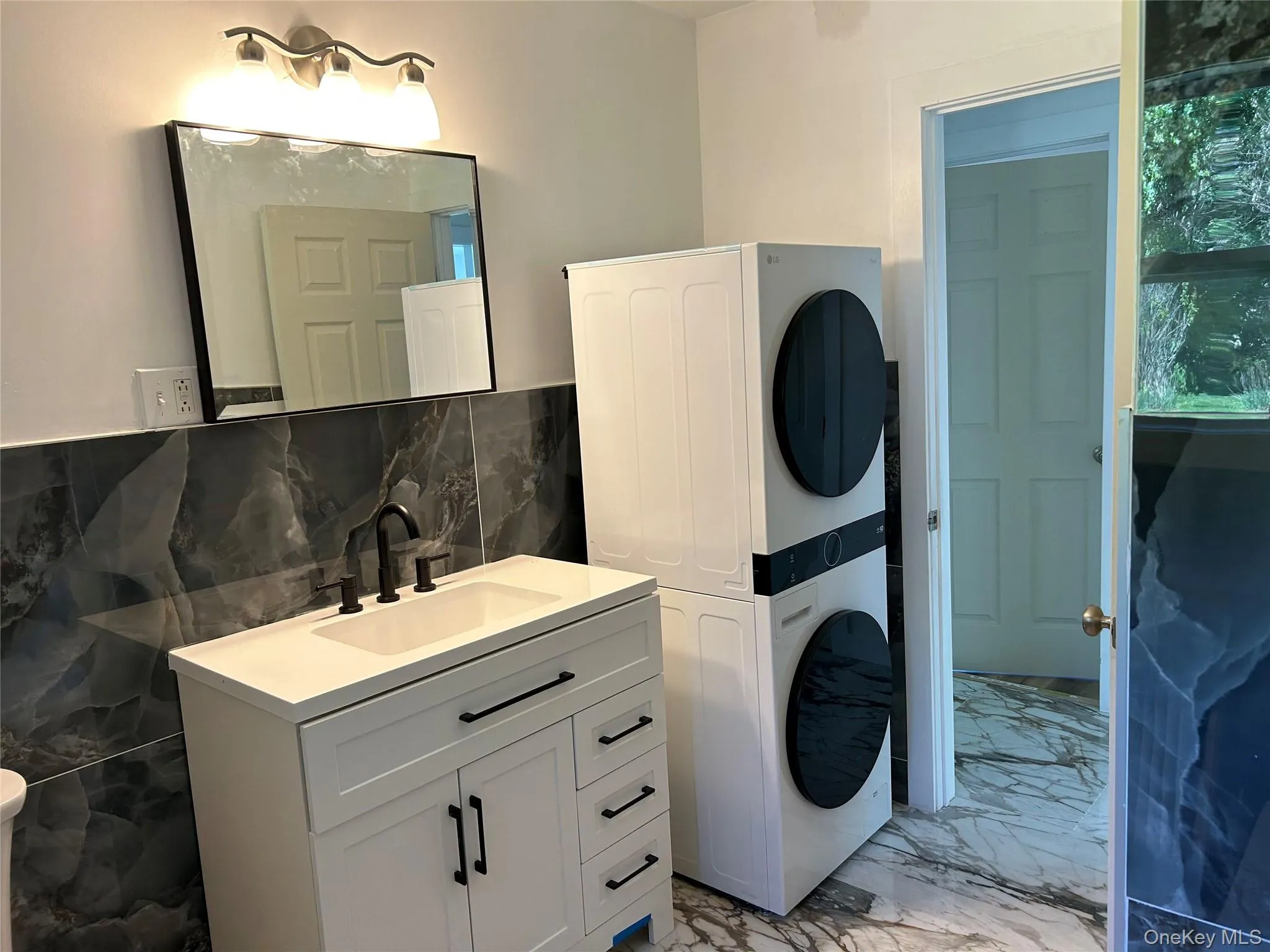 346 Meadow Avenue, Newburgh (city), NY, 3 Bedrooms Bedrooms, 6 Rooms Rooms,2 BathroomsBathrooms,Residential Lease,For Rent,Meadow,0,1009102 346 Meadow Avenue, Newburgh (city), NY, 3 Bedrooms Bedrooms, 6 Rooms Rooms,2 BathroomsBathrooms,Residential Lease,For Rent,Meadow,0,1009102