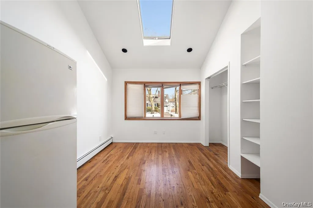 24 Elderberry Road, Oyster Bay, NY, 4 Bedrooms Bedrooms, 7 Rooms Rooms,2 BathroomsBathrooms,Residential Lease,For Rent,Elderberry,0,1009104 24 Elderberry Road, Oyster Bay, NY, 4 Bedrooms Bedrooms, 7 Rooms Rooms,2 BathroomsBathrooms,Residential Lease,For Rent,Elderberry,0,1009104